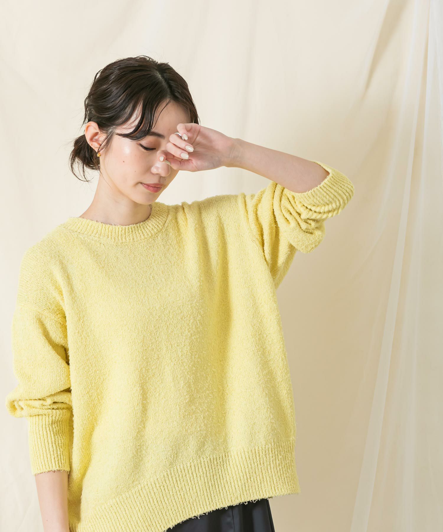 レモンイエロー