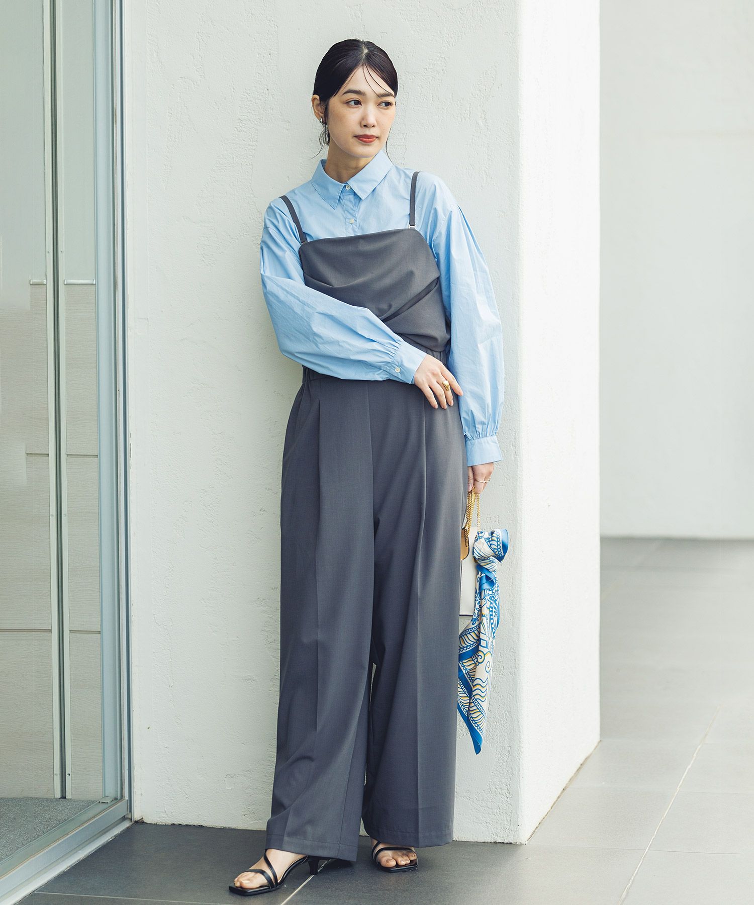 ☆新品未使用☆Gready Brilliant Ｖネックサロペット Gready Brilliant バックフリル サロペット - メルカリ