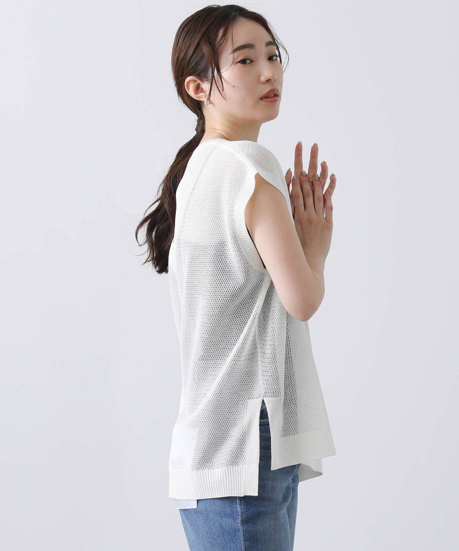 Gready Brilliant メッシュバックスリットニット Gready Brilliantメッシュバックスリットニット | SEKIMIKI Online