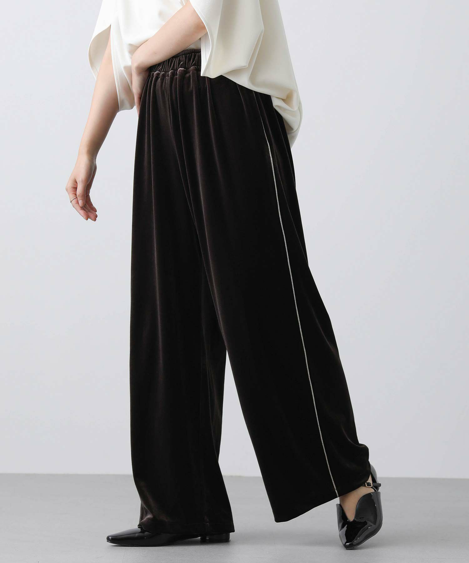 Gready Brilliantベロアサイドラインワイドパンツ | SEKIMIKI Online 