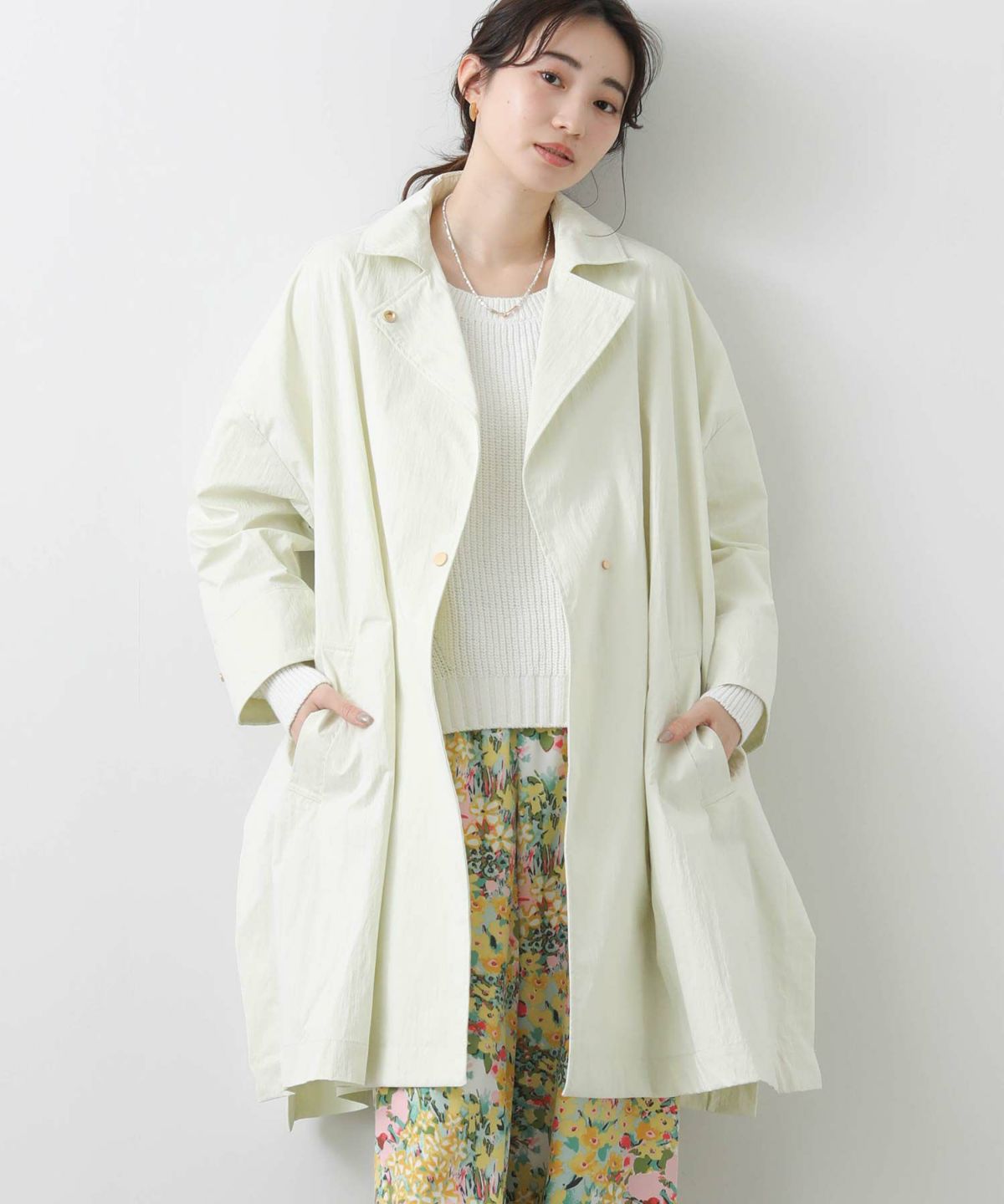 レモンイエロー