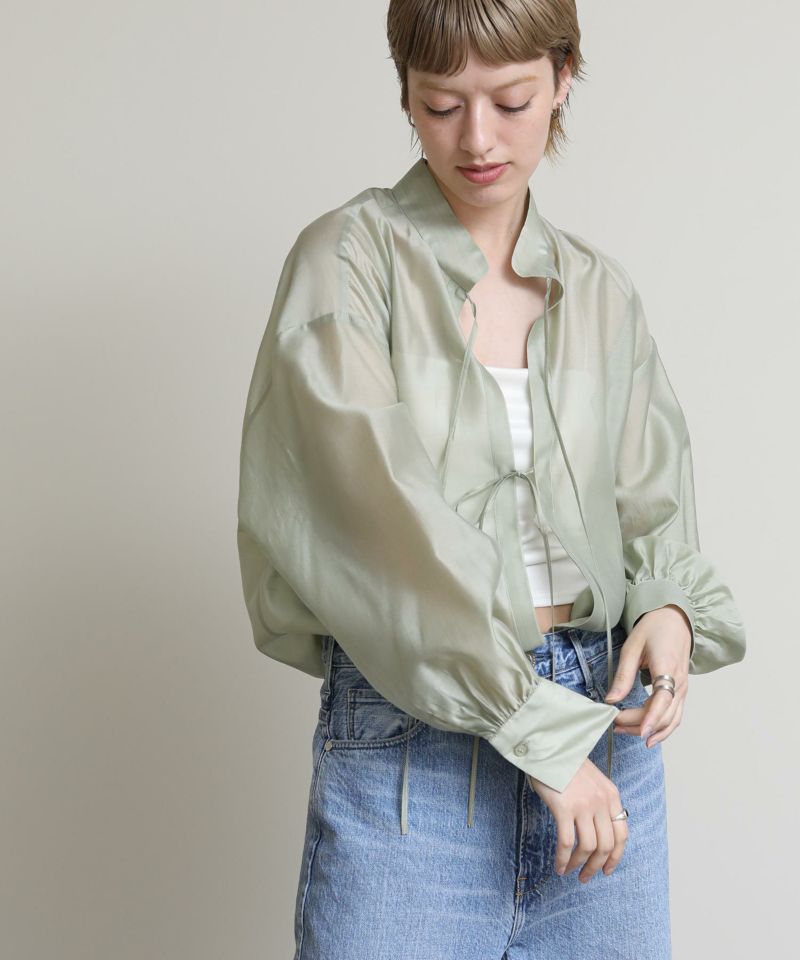 ライトグリーン