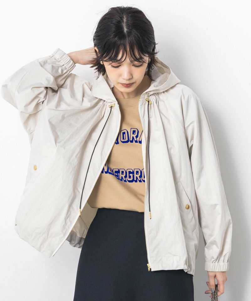 グレージュ