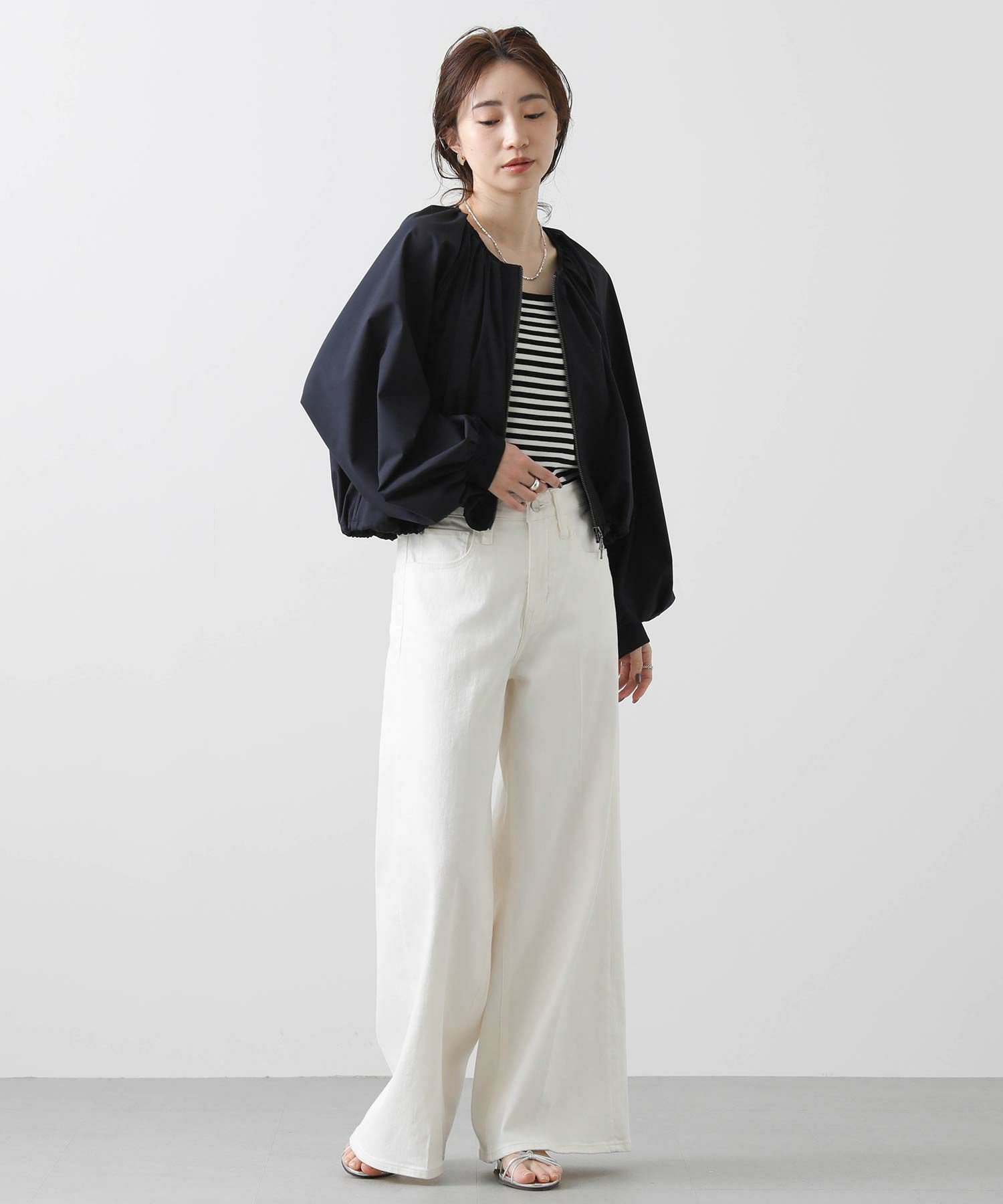 本日迄出品❕【gready brilliant 】エコレザーギャザーブルゾン 本日迄出品❕【gready brilliant 】エコレザーギャザーブルゾン