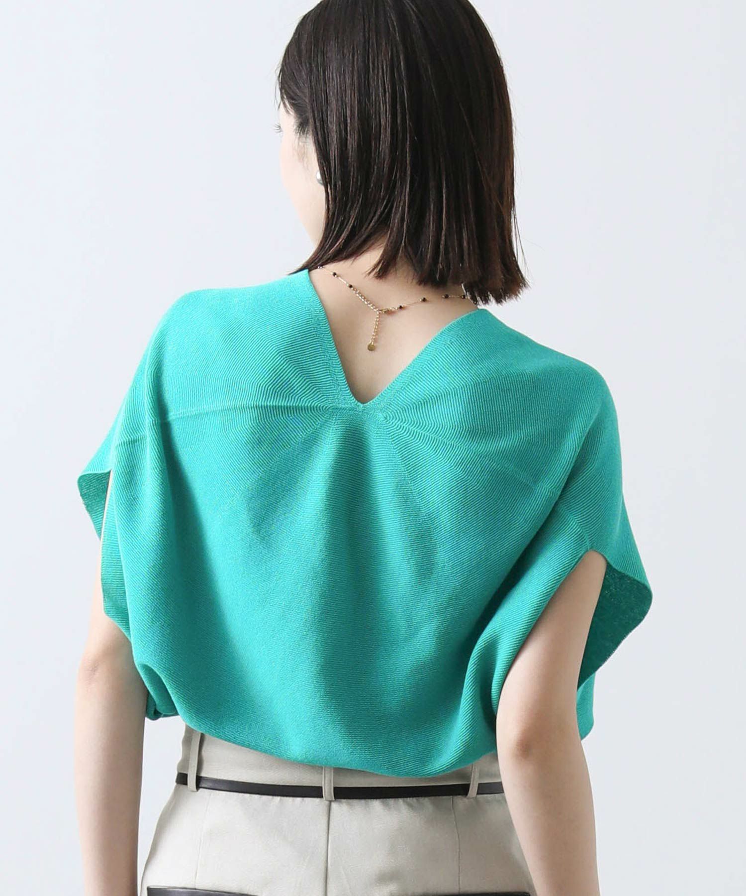 【新品】Gready Brilli ant L i混テープヤーン Vネックニット Gready Brilliant（グレディブリリアン）の「Li混テープヤーン