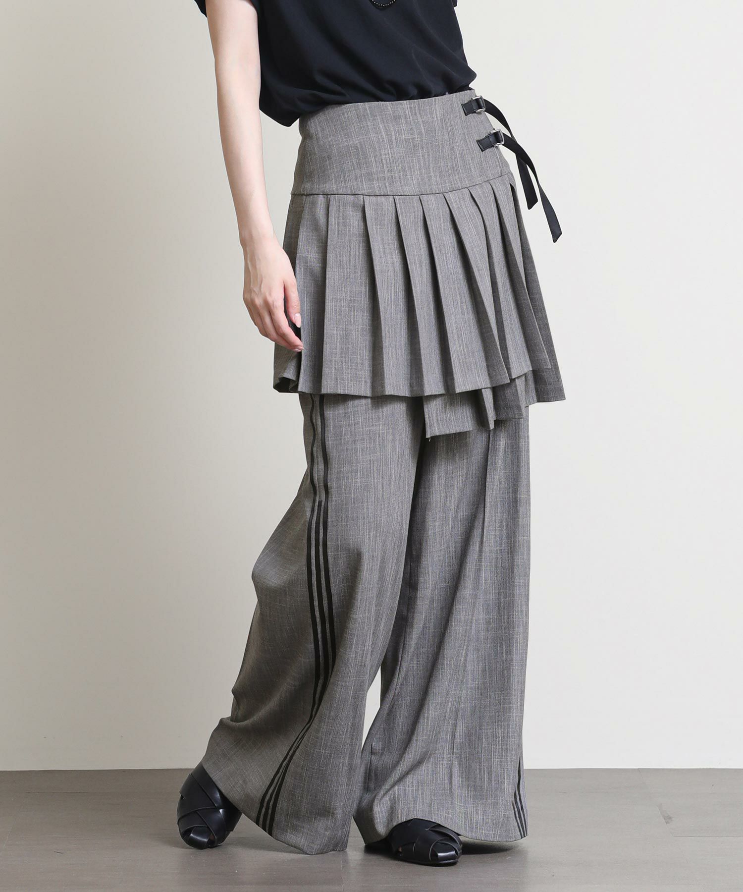 AULA AILA プリーツスカートレイヤードパンツ PLEATS SKIRT LAYERED PANTS — aulaaila