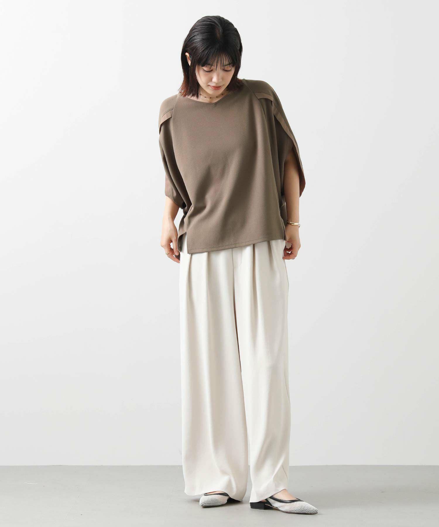 【専用】ビアズリー ドルマン カットソー ビアズリー BEARDSLEY ニットコンビドルマンブラウス （white
