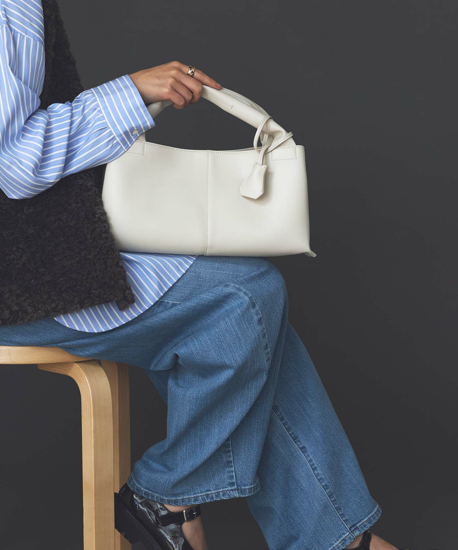 Gready BrilliantPUスクエアワンハンドルバッグ | SEKIMIKI Online