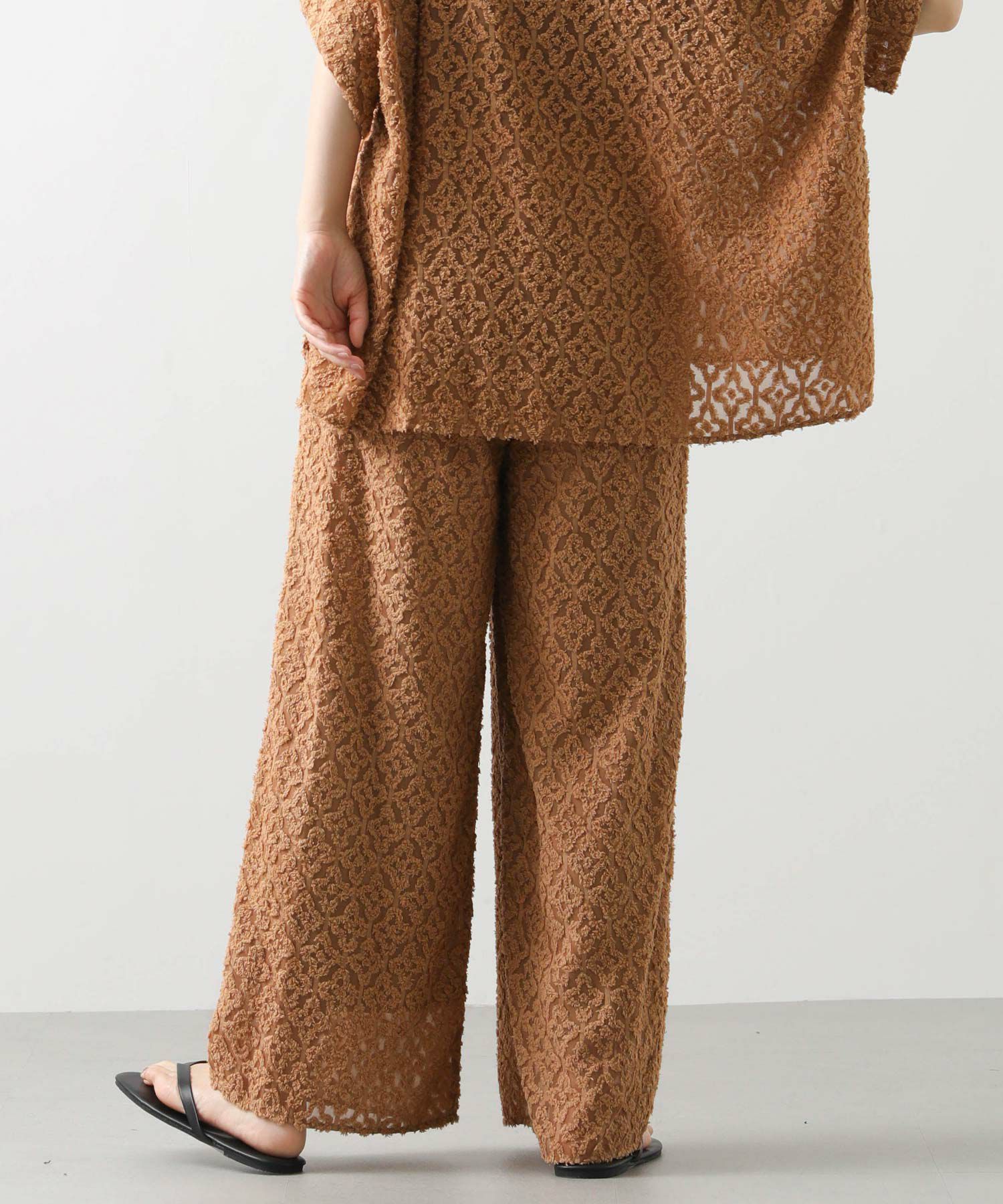 Gready Brilliants.幾何カットジャガードワイドパンツ | SEKIMIKI Online