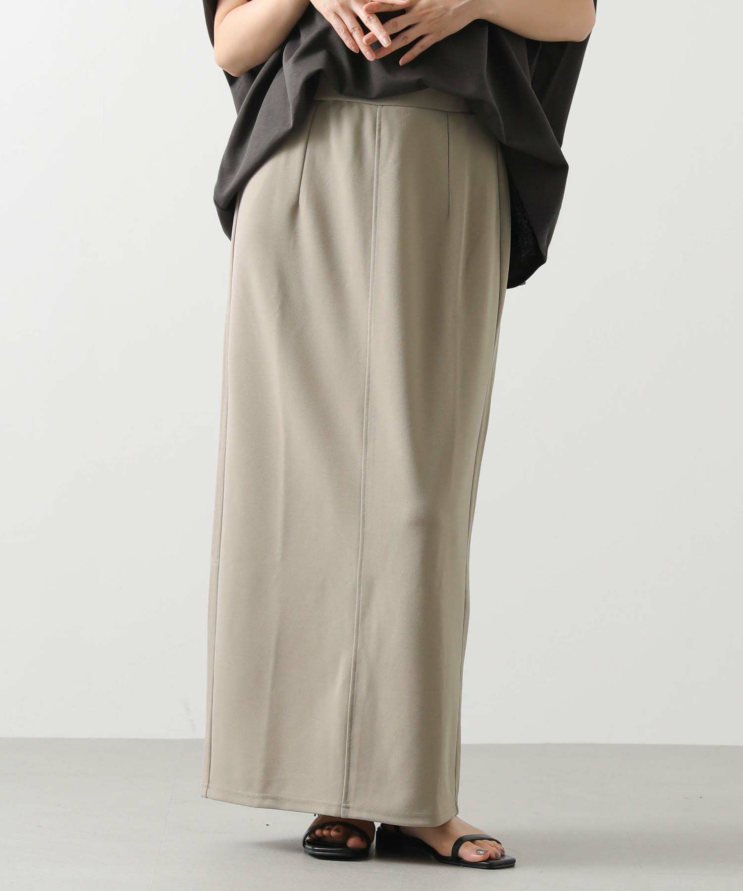 Gready Brilliants.ダンボールタイトスカート | SEKIMIKI Online