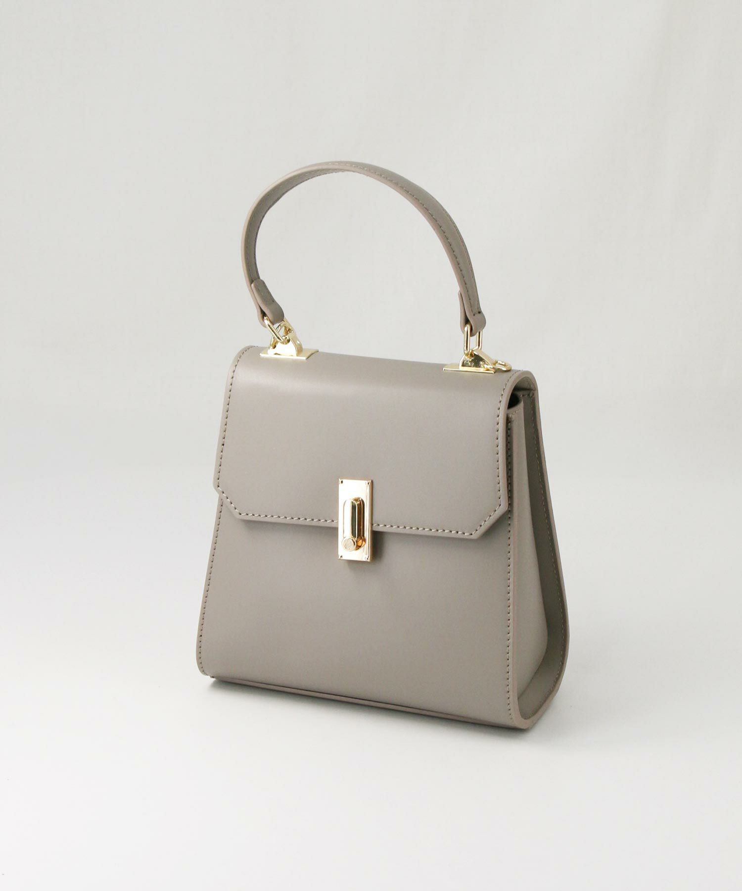 ライトベージュ