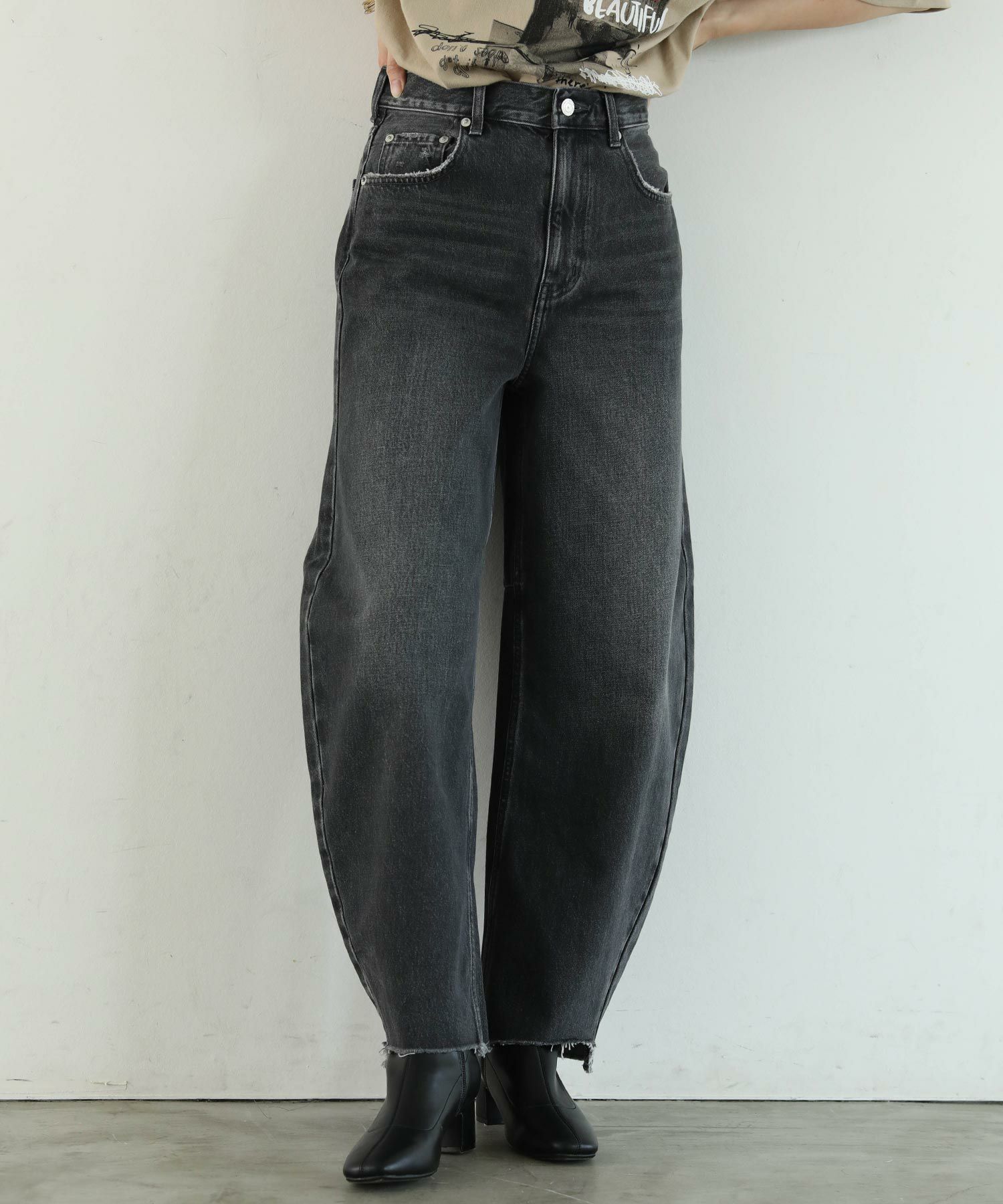 jieda widedenim　ブラック　バギー　バレルレッグ jieda widedenim ブラック バギー バレルレッグ - メルカリ