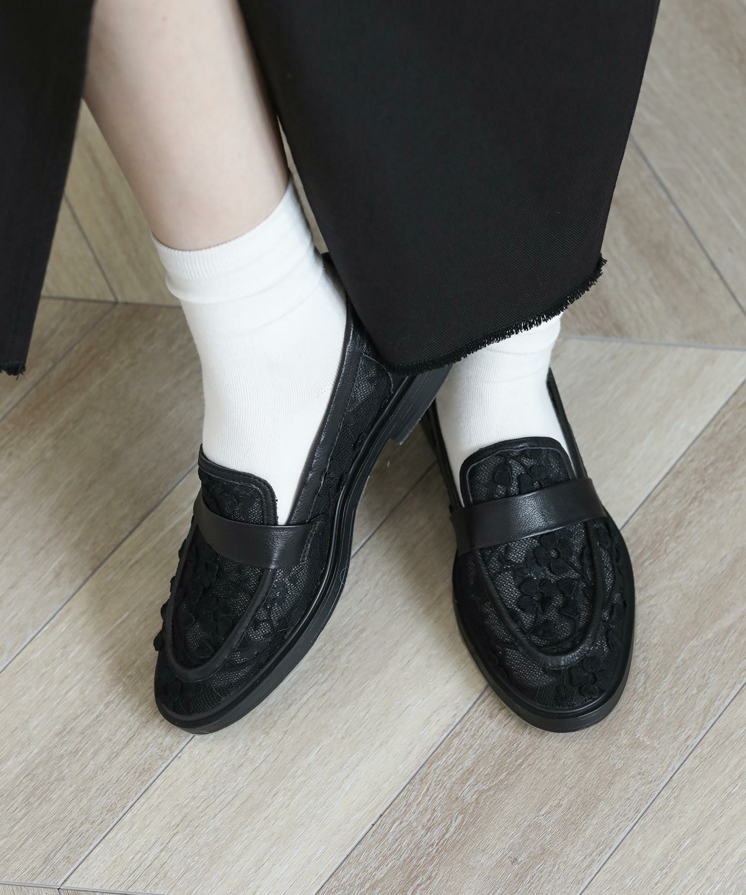 【極美品】ブルネロクチネリ モニーレ　レザー ローファー 黒 35 極美品】ブルネロクチネリ モニーレ レザー ローファー 黒 35