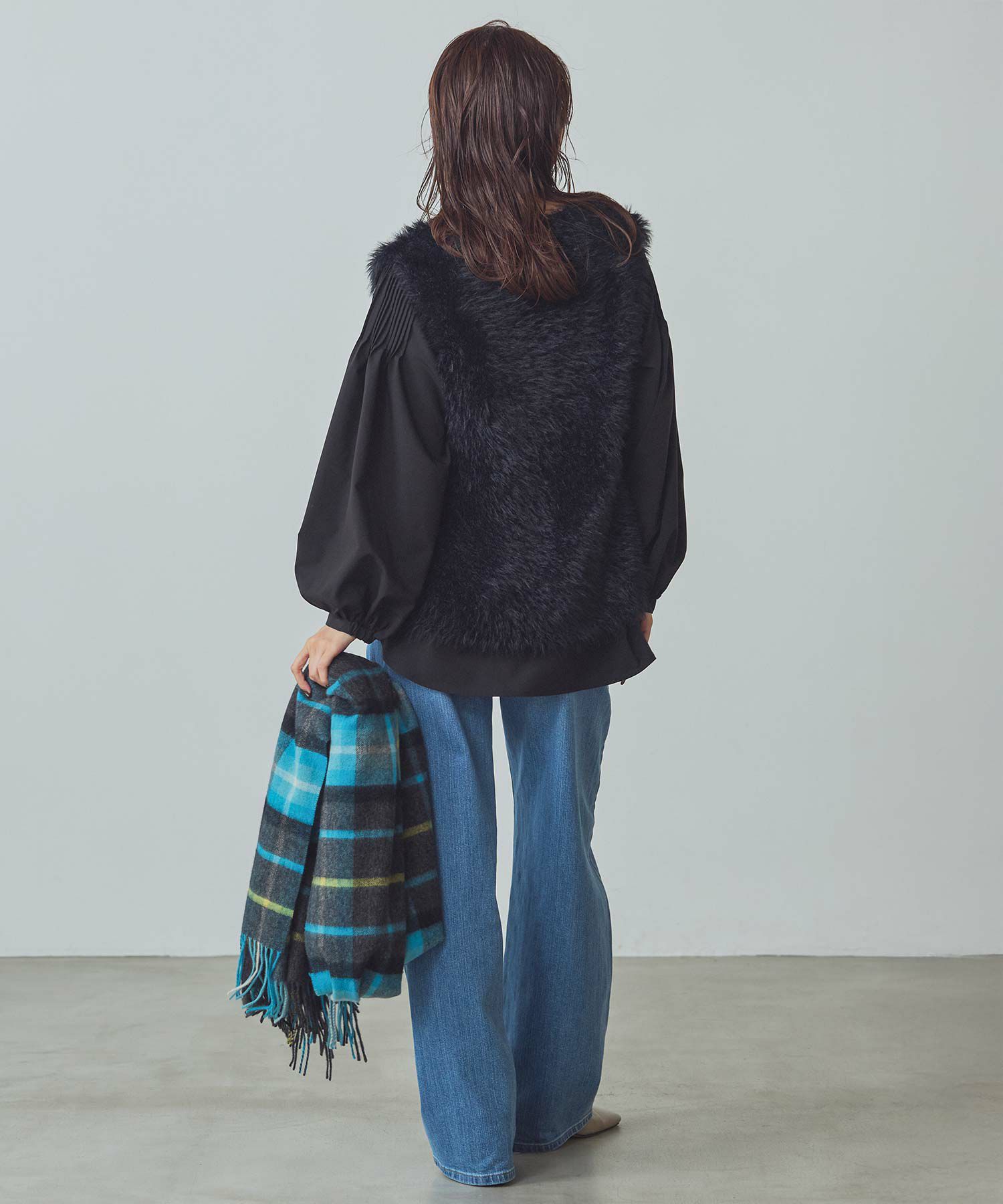 Gready BrilliantVネックシャギーベストSETトップス | SEKIMIKI Online