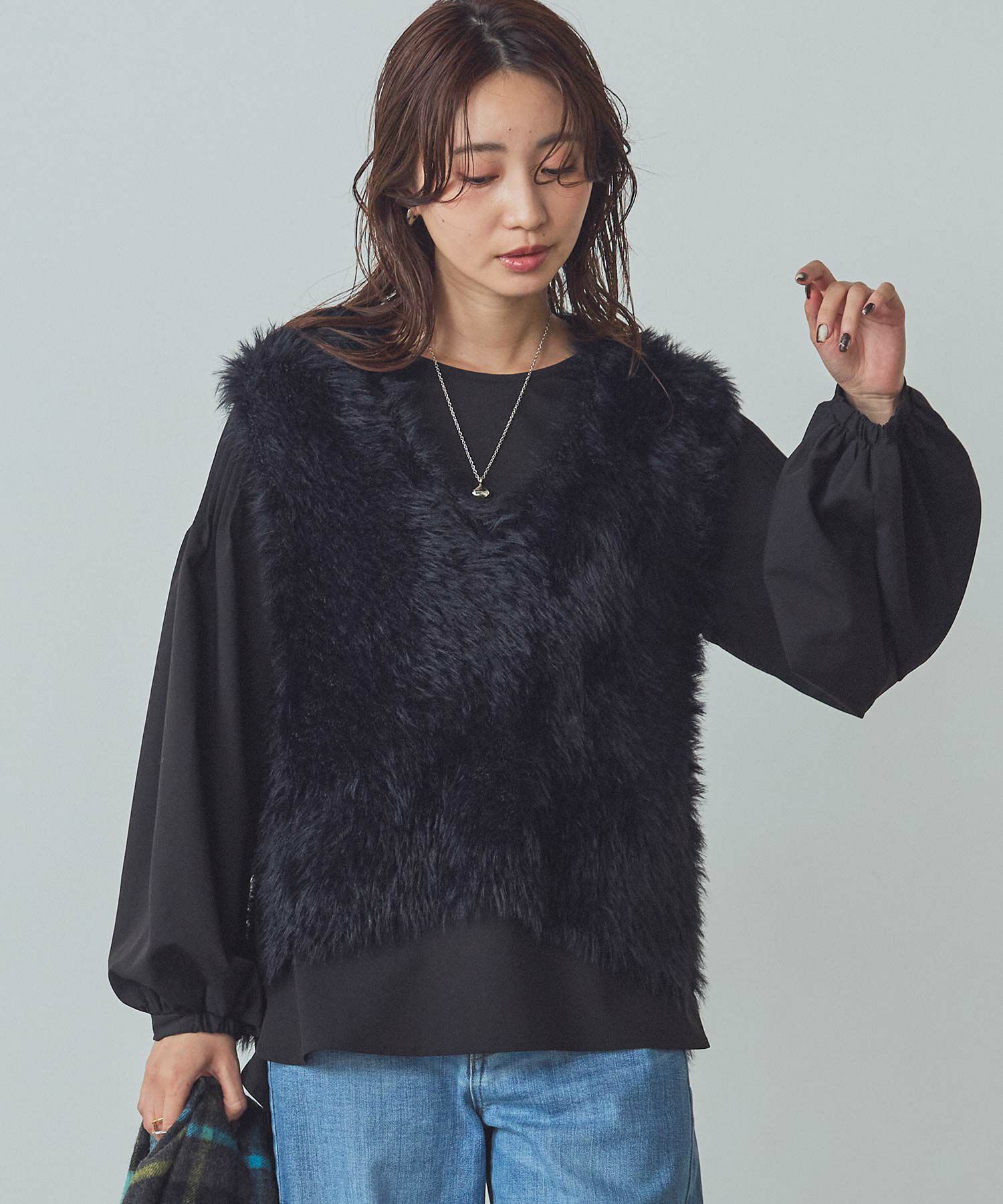 ブラックショートパジャマ➕GYDAベスト Gready BrilliantVネックシャギーベストSETトップス | SEKIMIKI Online