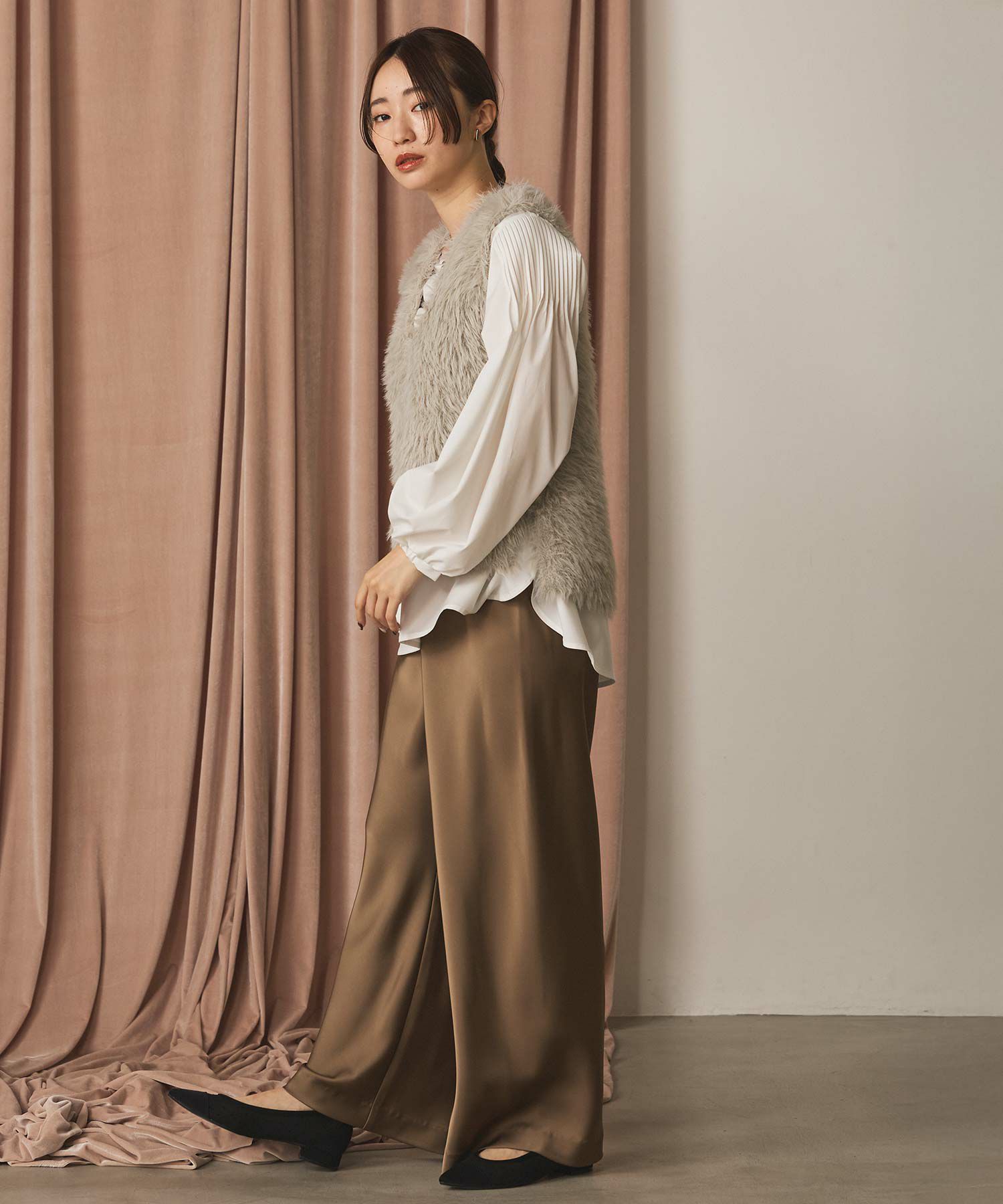 Gready BrilliantVネックシャギーベストSETトップス | SEKIMIKI Online