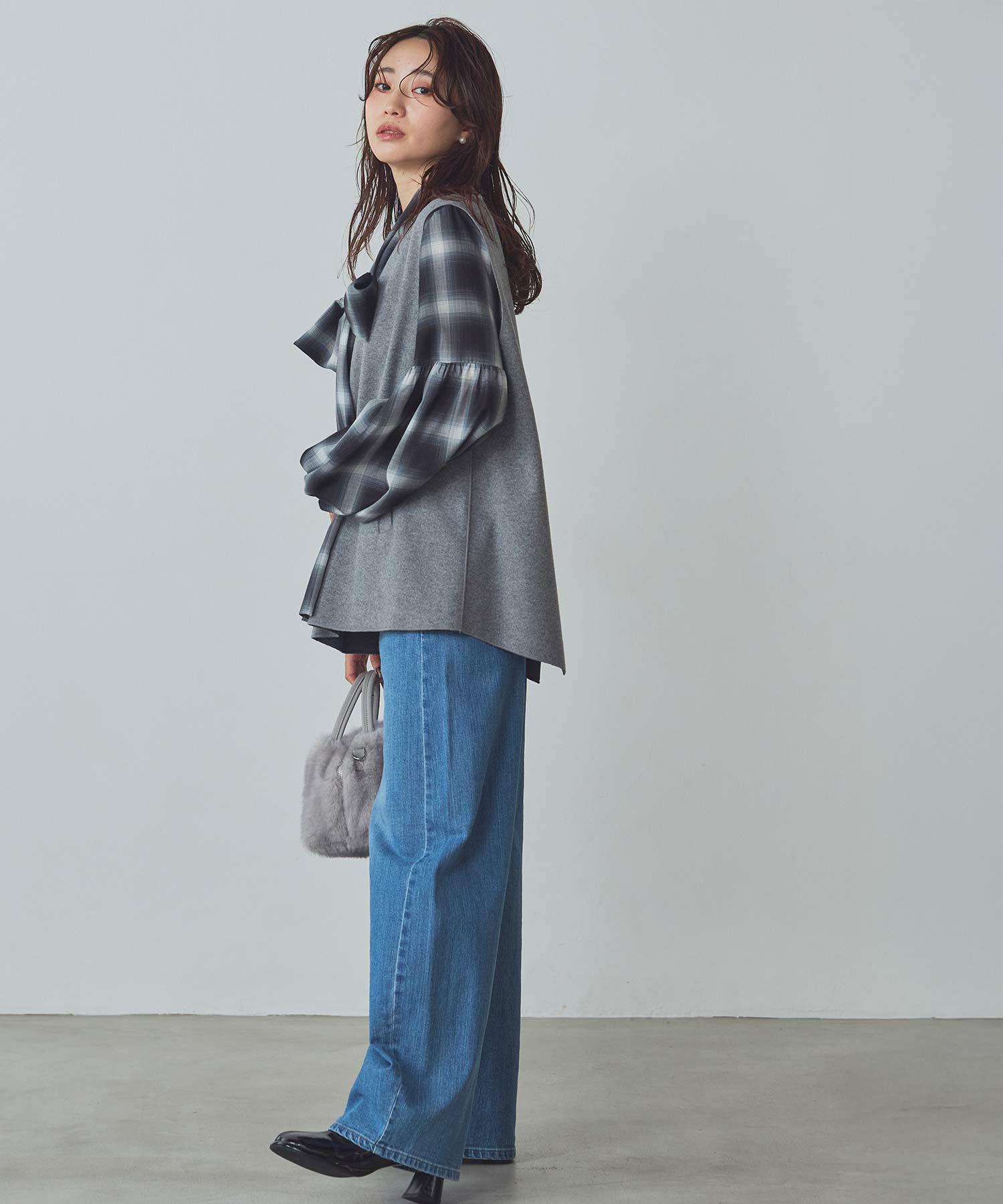 Gready BrilliantWフェイスVネックベスト | SEKIMIKI Online