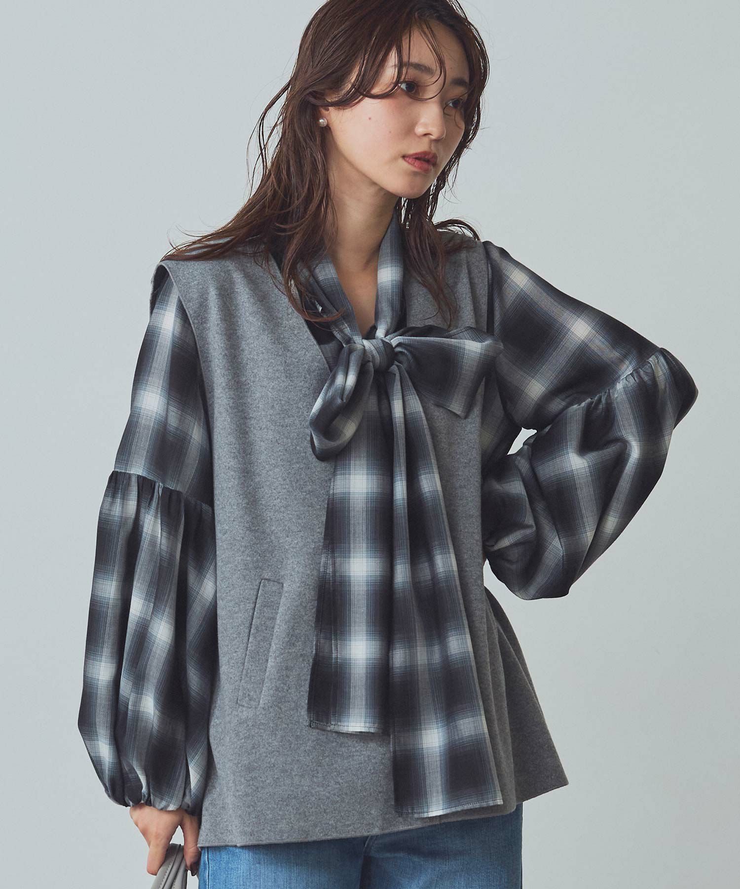 WフェイスVネックベストバックスタイル