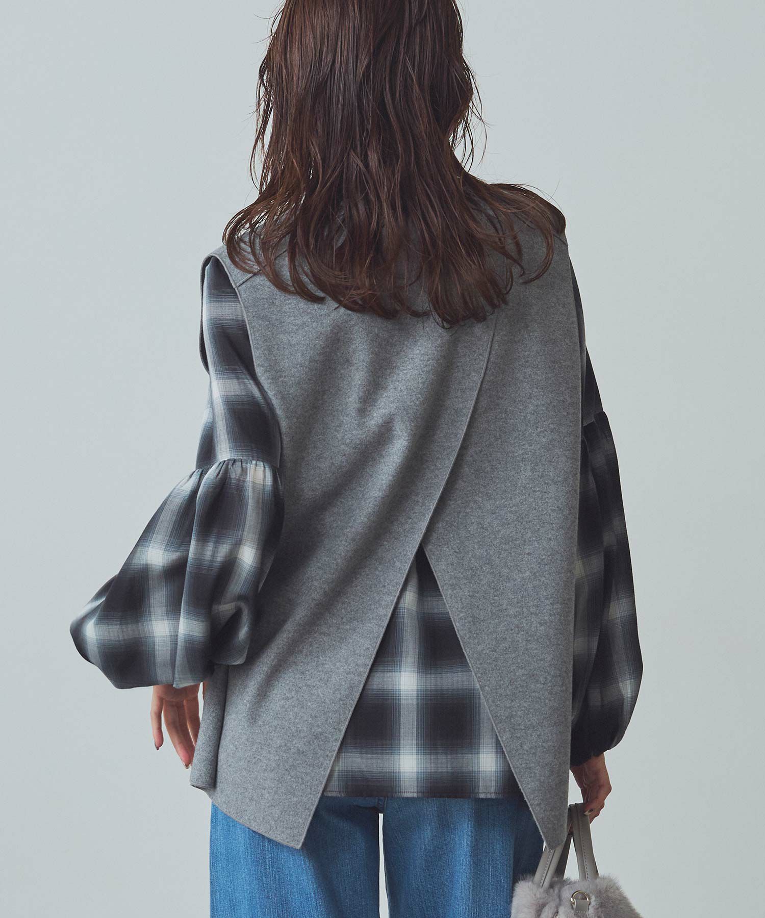 Gready BrilliantWフェイスVネックベスト | SEKIMIKI Online