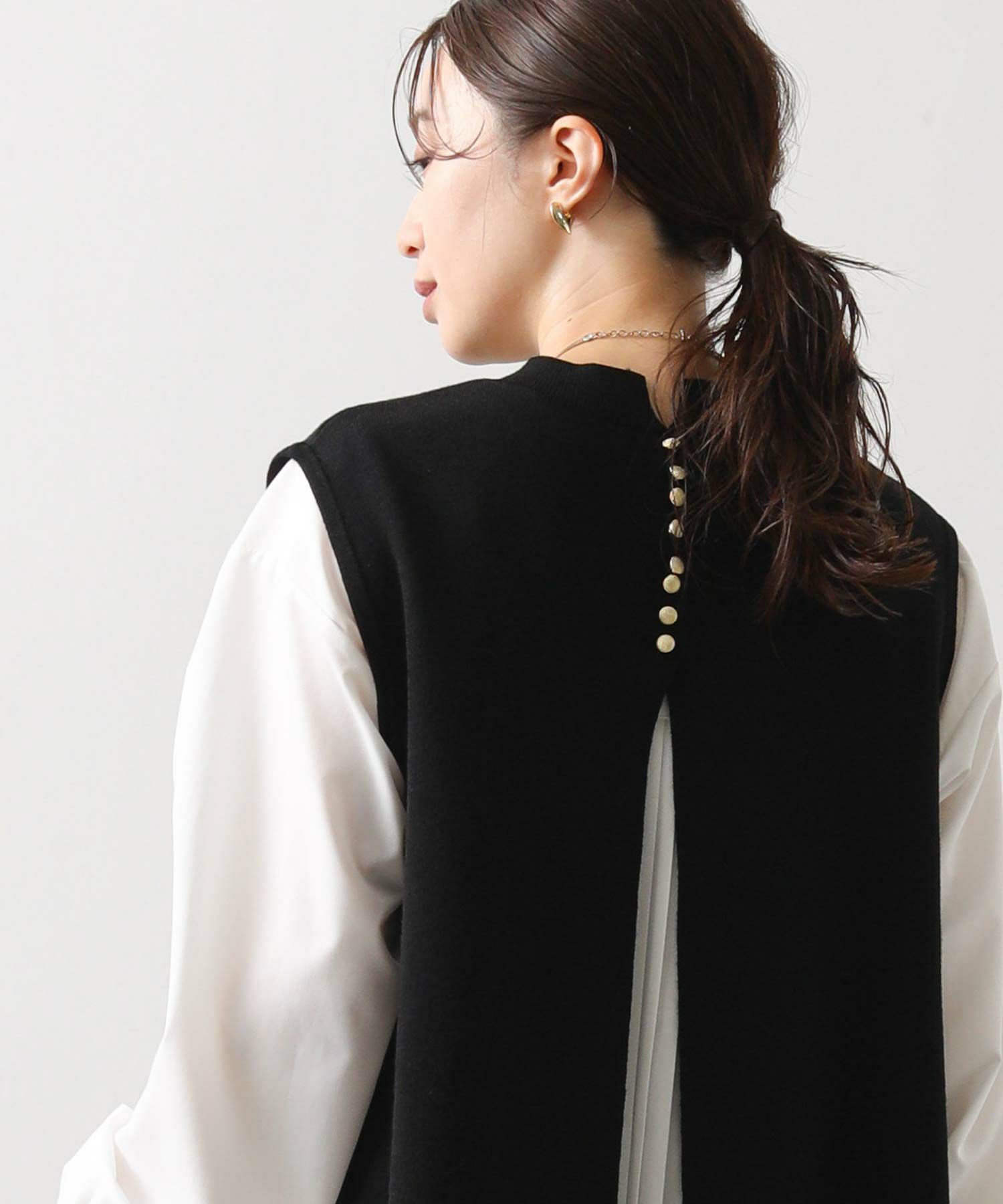 Gready Brilliantバックプリーツブラウス×ベストset