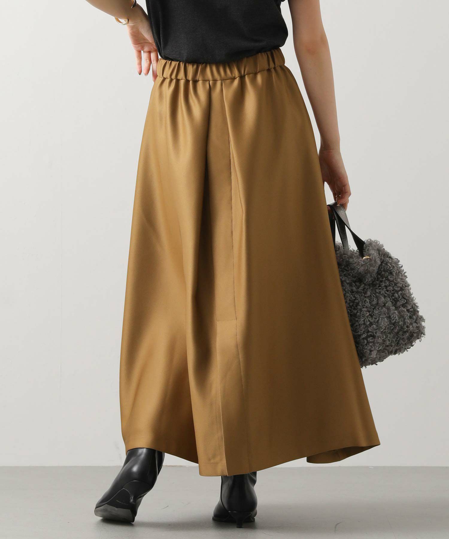 Gready Brilliants.LUサテンフレアスカート | SEKIMIKI Online