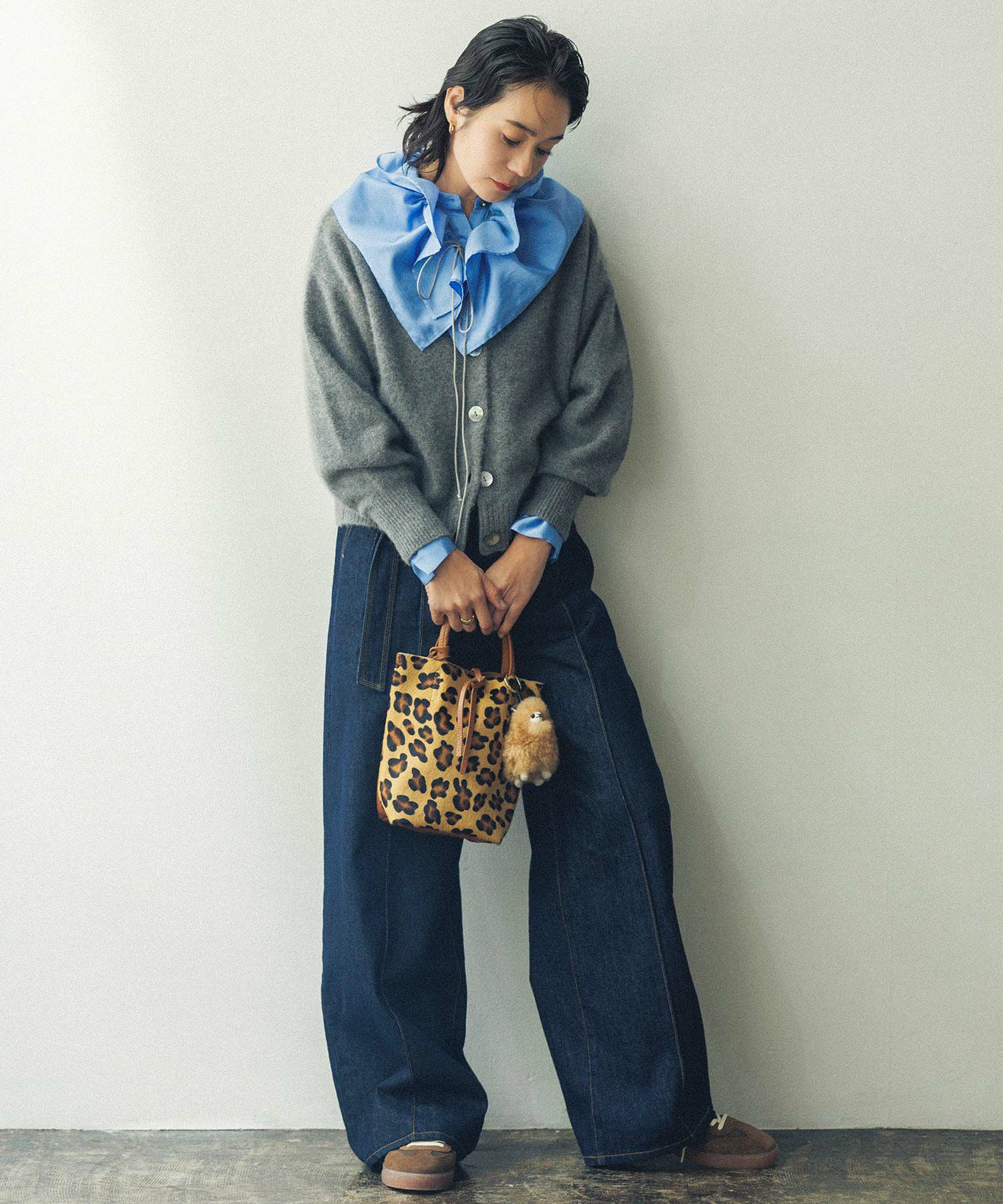 Gready Brilliant【竹下 玲奈select item】LUFOXVネック