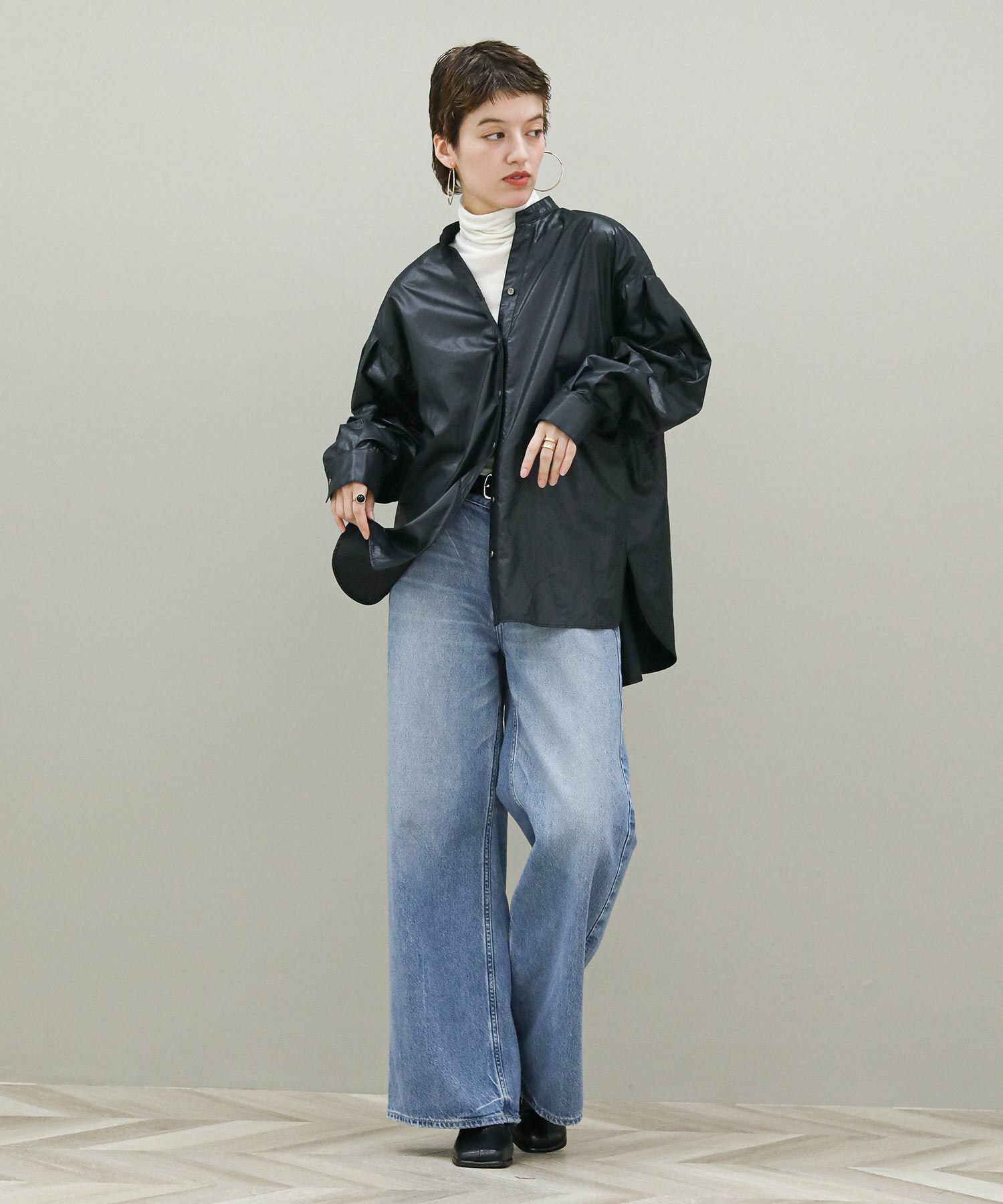 The rejoice【会員価格セール対象商品】レザーライクスキッパーシャツ