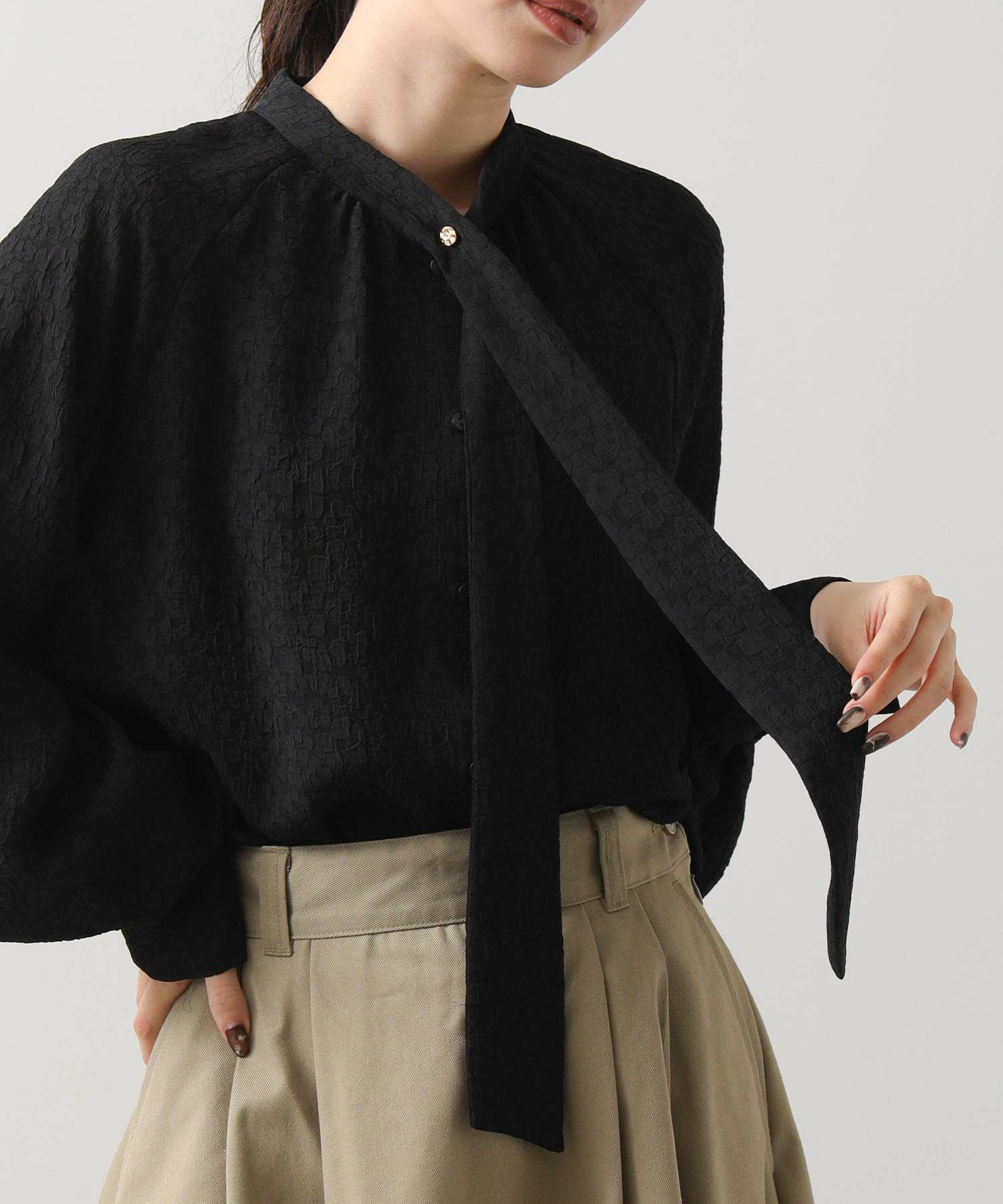 Gready Brilliants.LUシアー花ジャガードボウタイブラウス