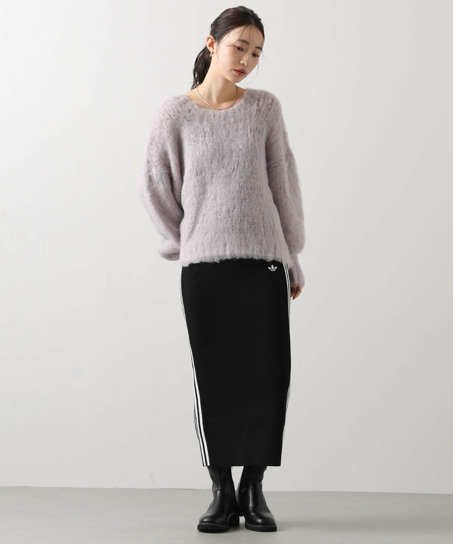 Gready Brilliantアルパカ混起毛ハンドクルーネックニット | SEKIMIKI