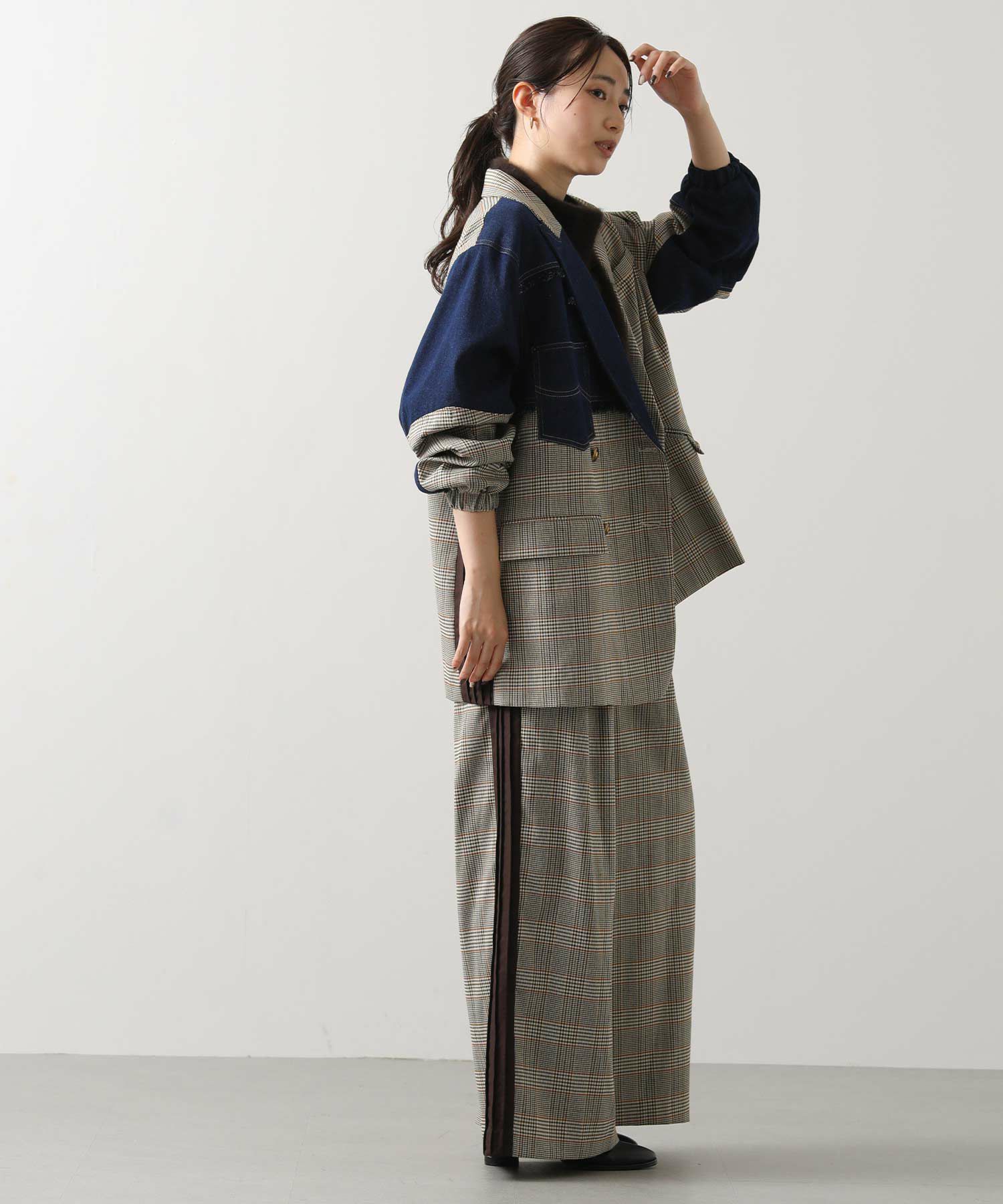 gigiアウラアイラ PIN TUCK WIDE PANTS — aulaaila