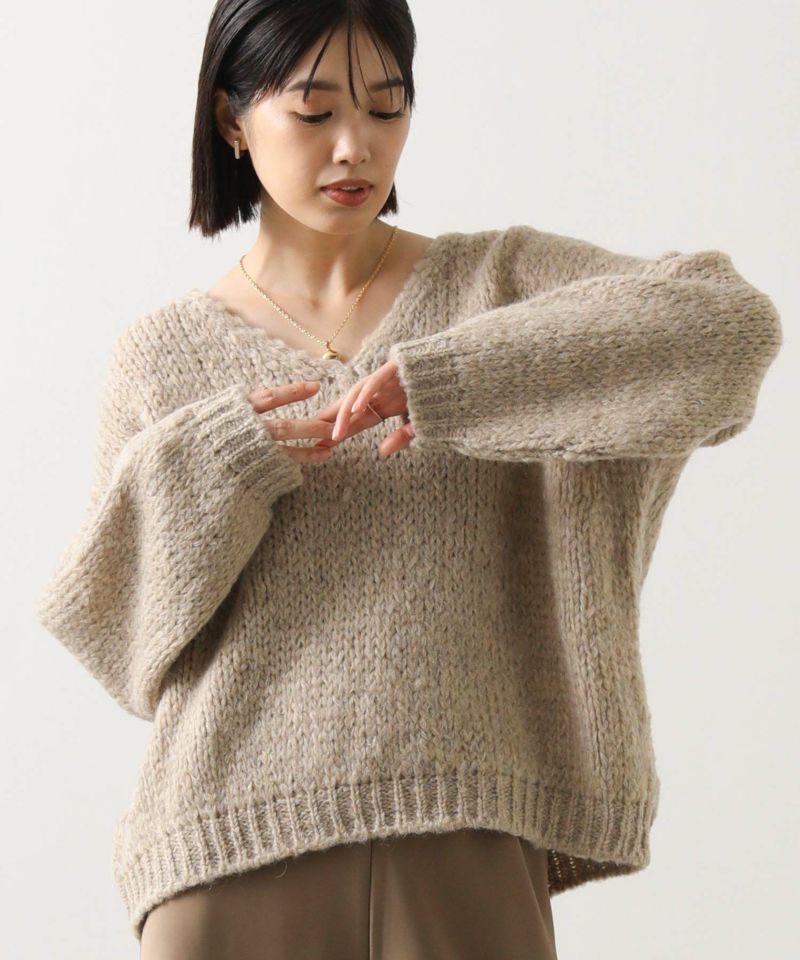 ライトベージュ