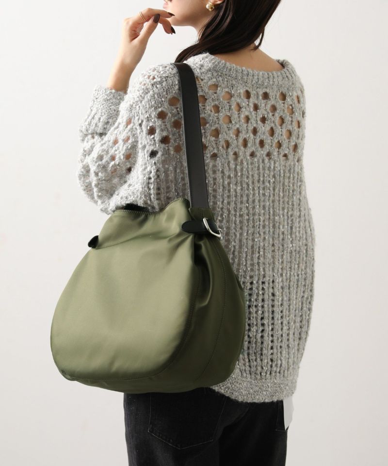 Gready Brilliantナイロンラウンドトート | SEKIMIKI Online