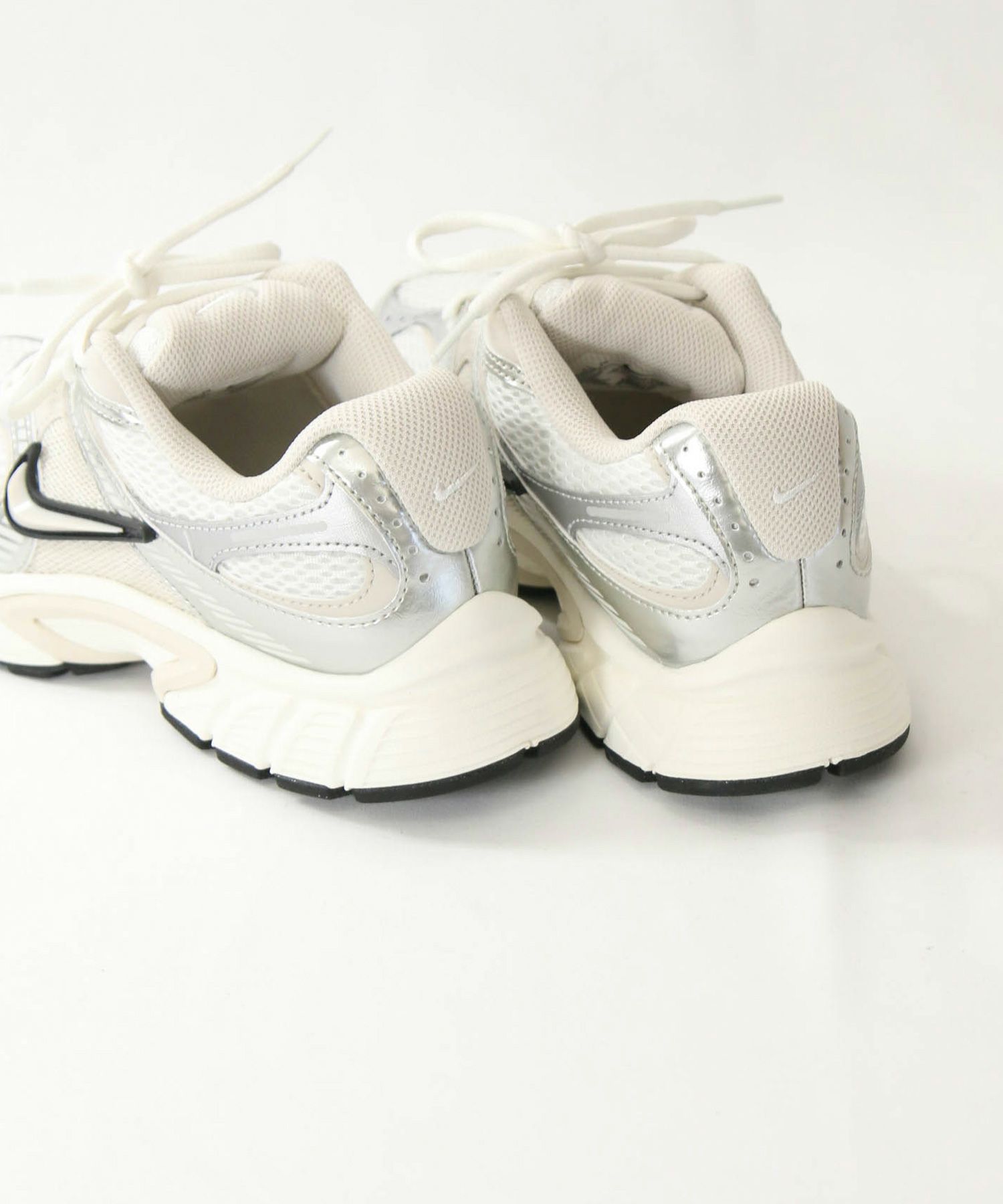 Gready BrilliantNIKEウィメンズV5 | SEKIMIKI Online