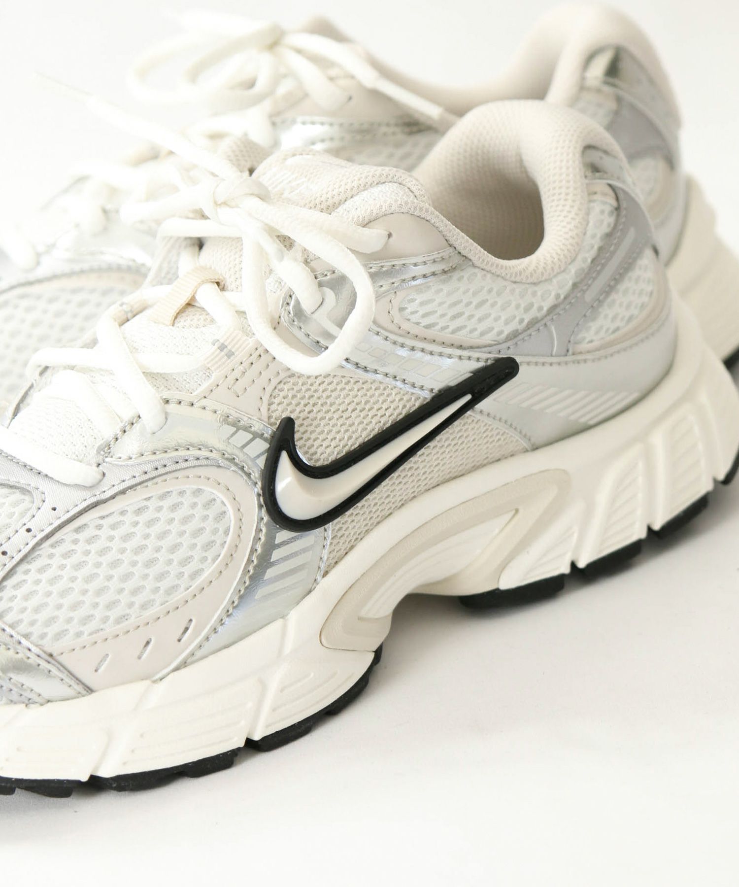 Gready BrilliantNIKEウィメンズV5 | SEKIMIKI Online