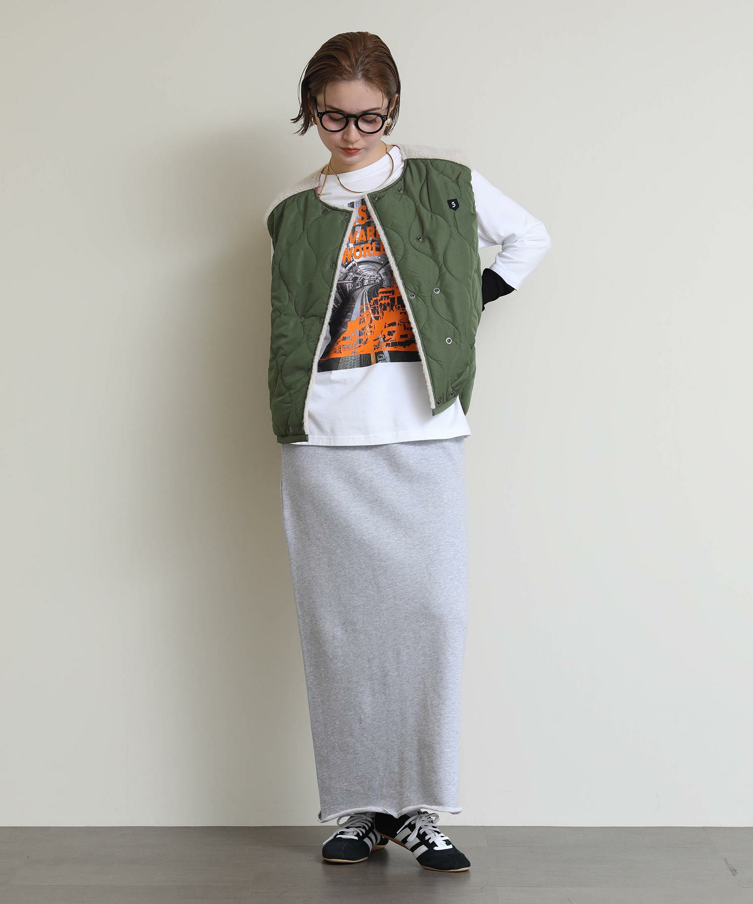 MODEL:164cm