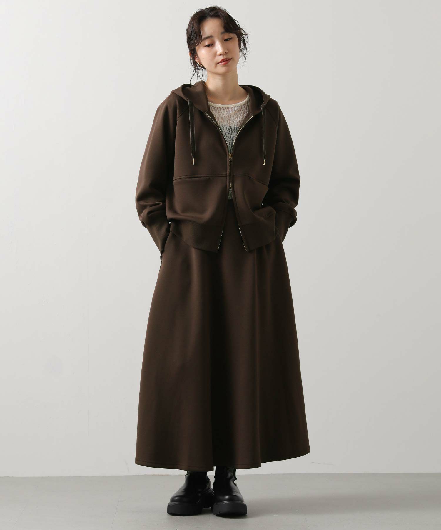 model:163cm