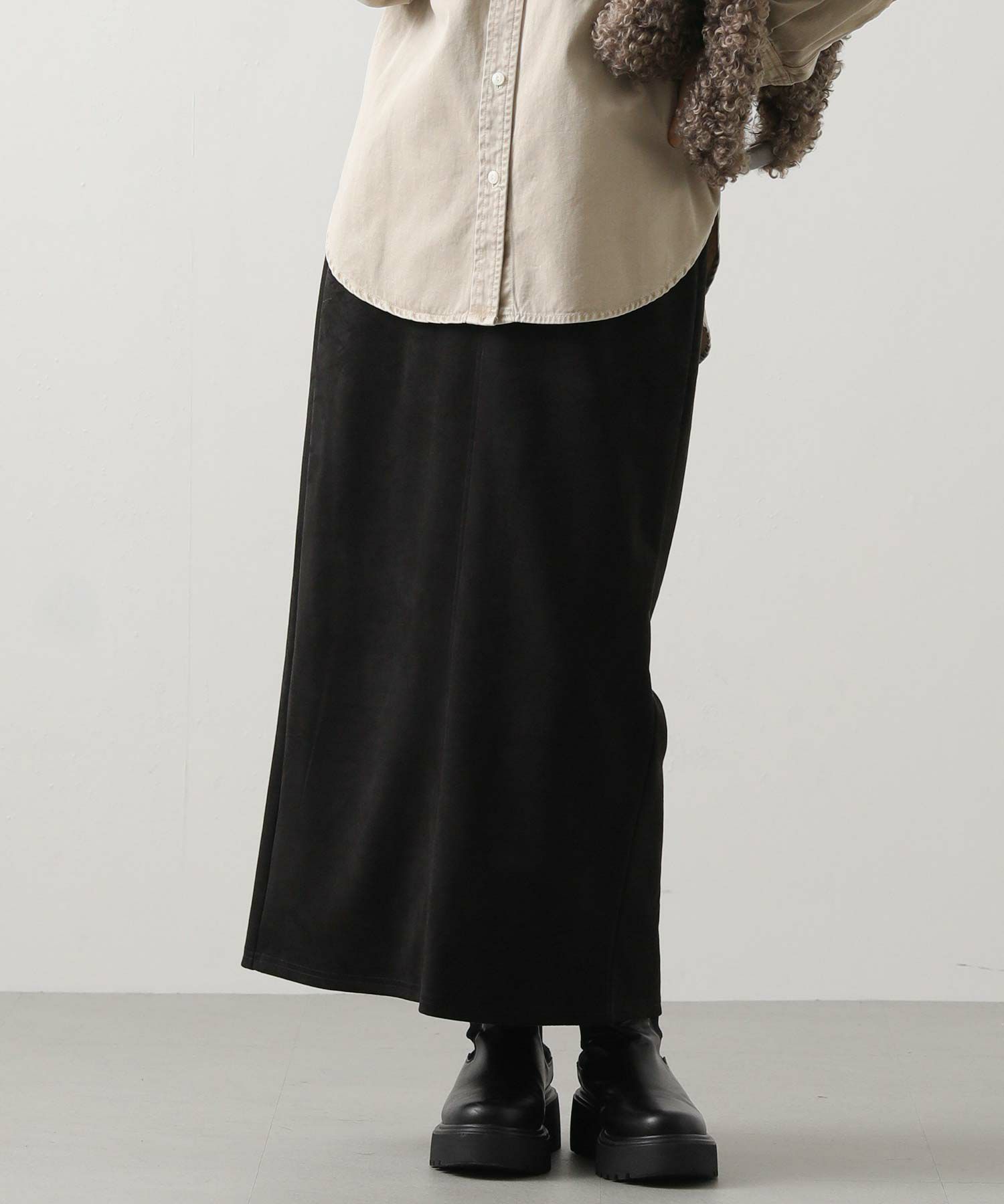 Gready Brilliantスエードダンボールタイトスカート | SEKIMIKI Online