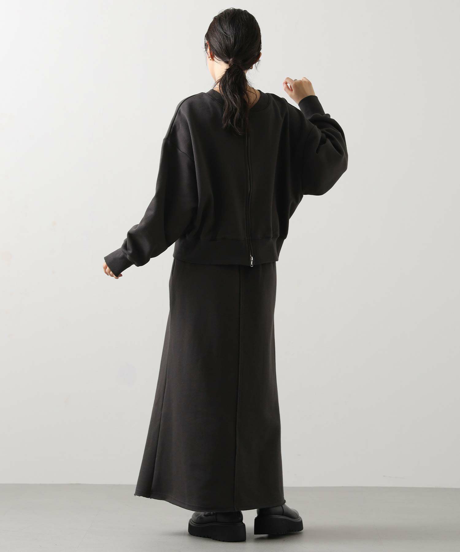 Gready BrilliantスウェットロゴAラインマキシスカート | SEKIMIKI Online