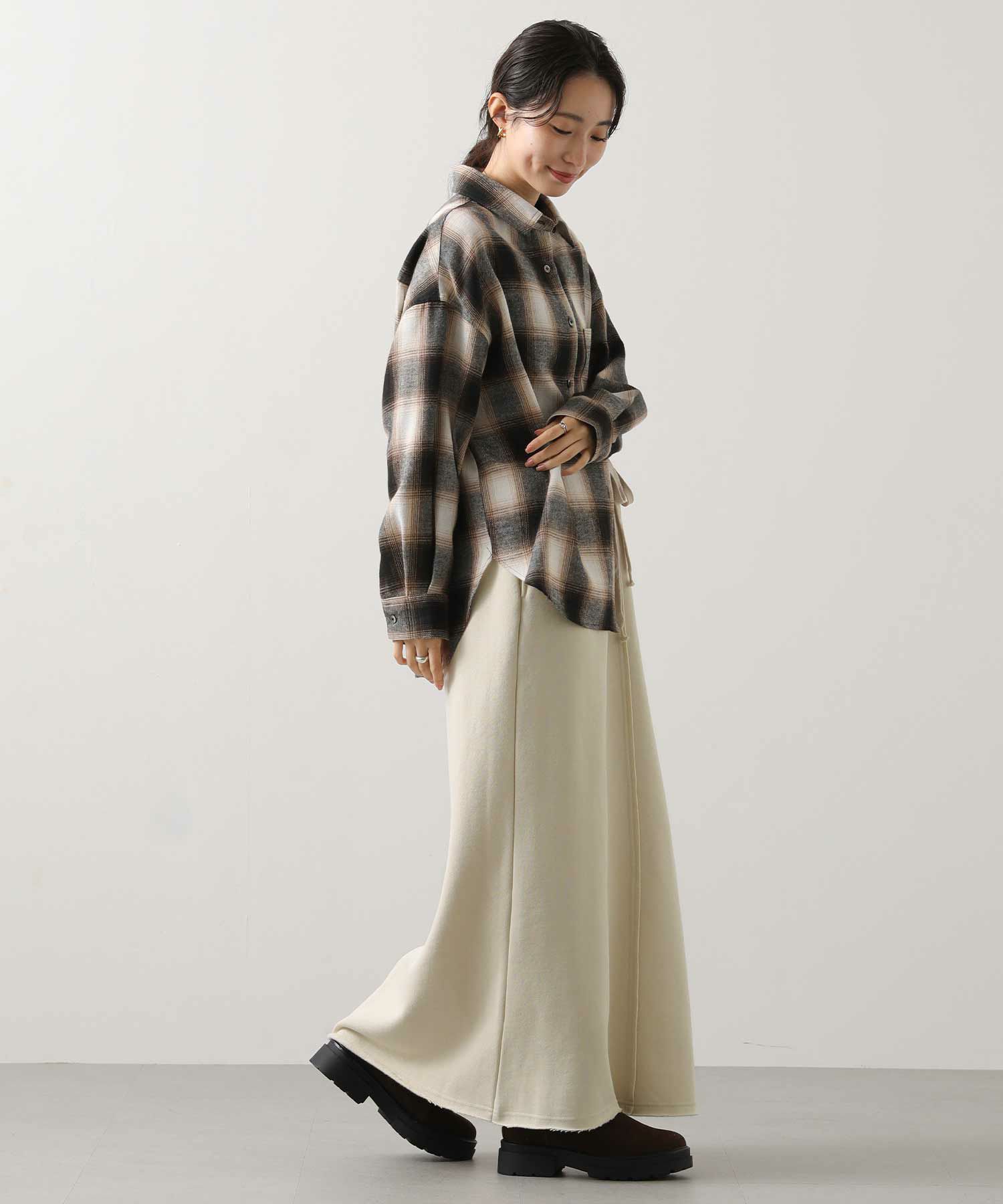 Gready BrilliantスウェットロゴAラインマキシスカート | SEKIMIKI Online