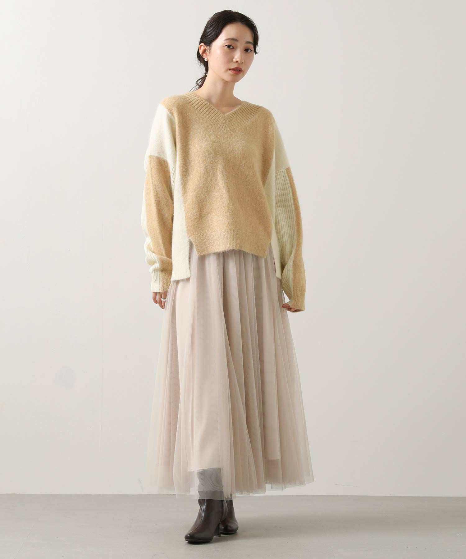 Gready Brilliantアルパカ混バイカラーVネックプルオーバー