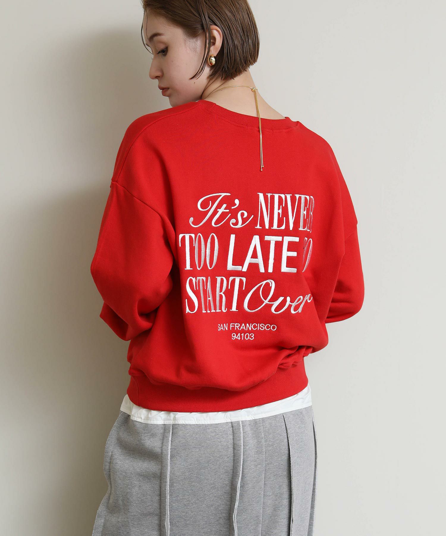 Re Fiinaバック刺繍裏毛スウェット | SEKIMIKI Online