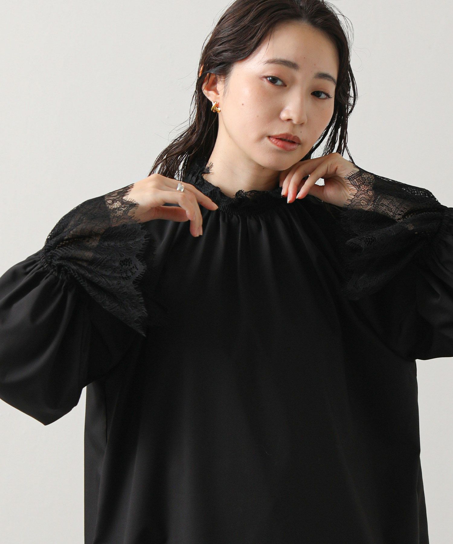 ブラック