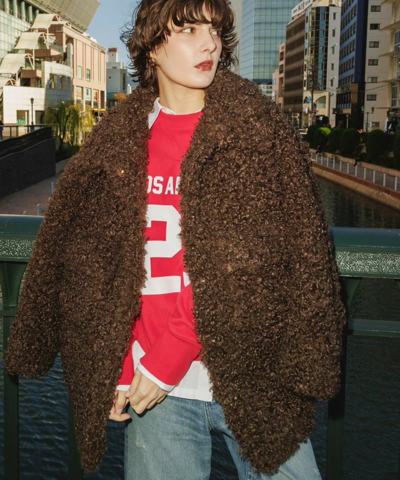 ダークブラウン