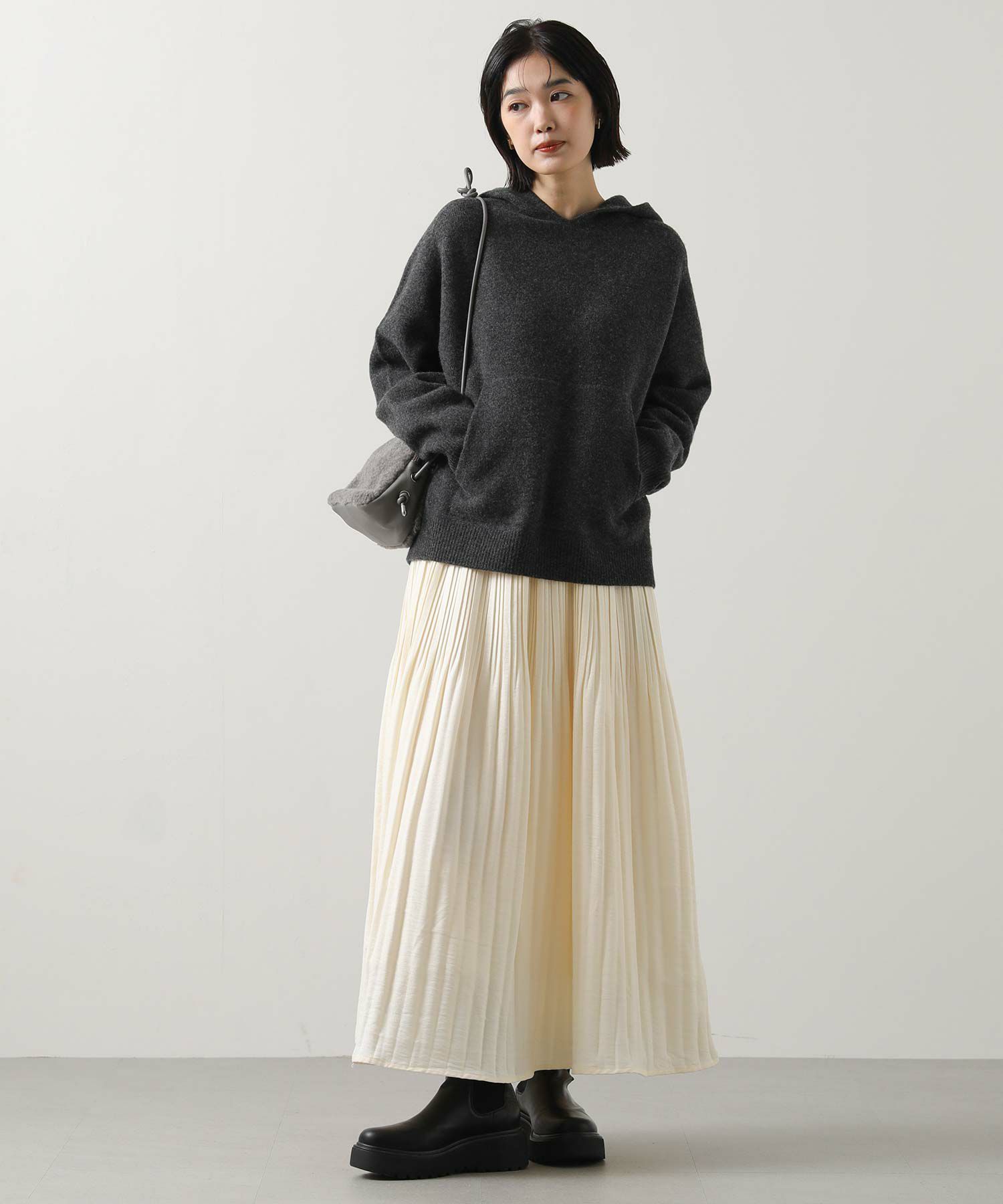 Gready Brilliantウール100ホールガーメントニットフーディ