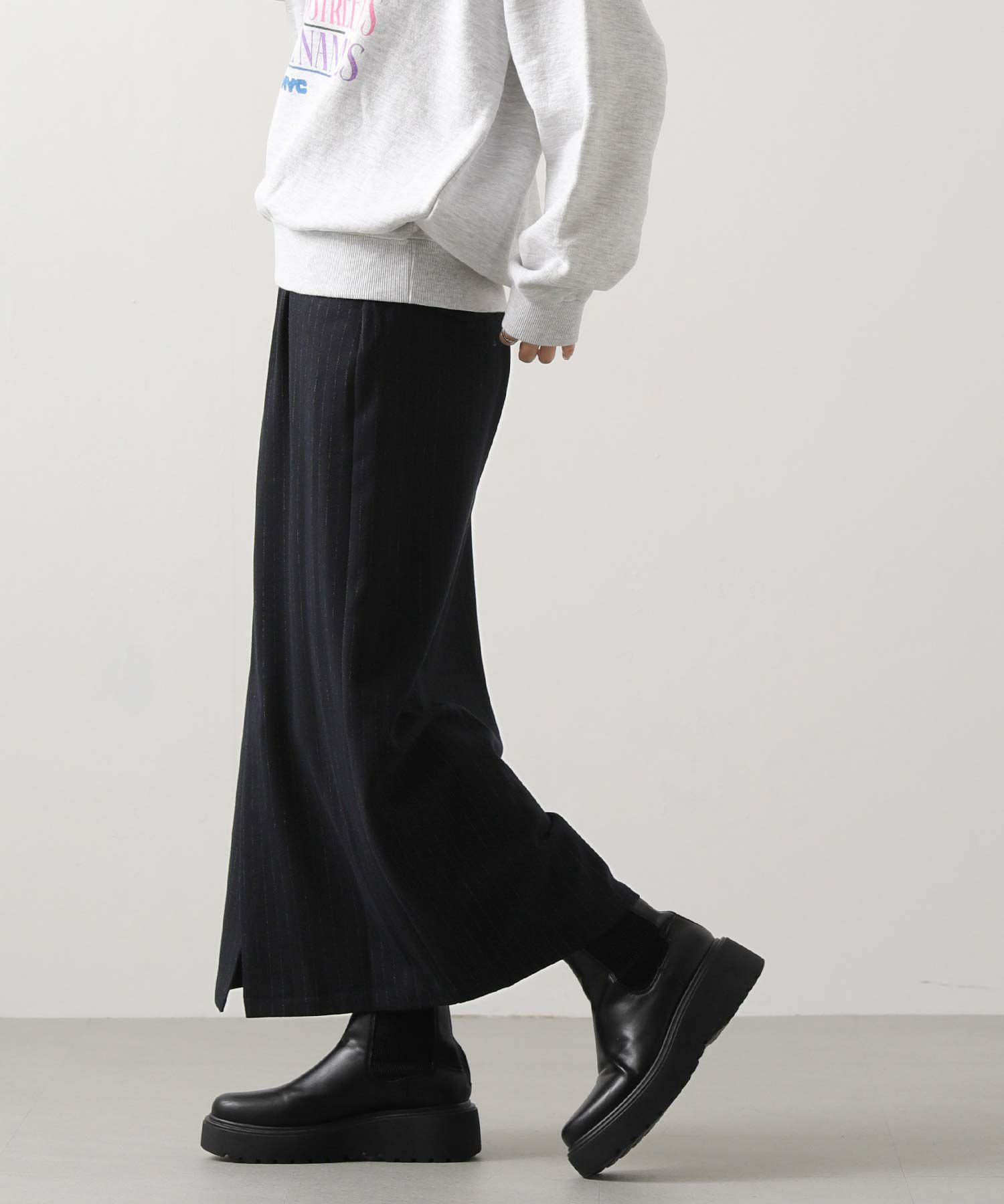 Gready BrilliantTRピンストライプタイトスカート | SEKIMIKI Online