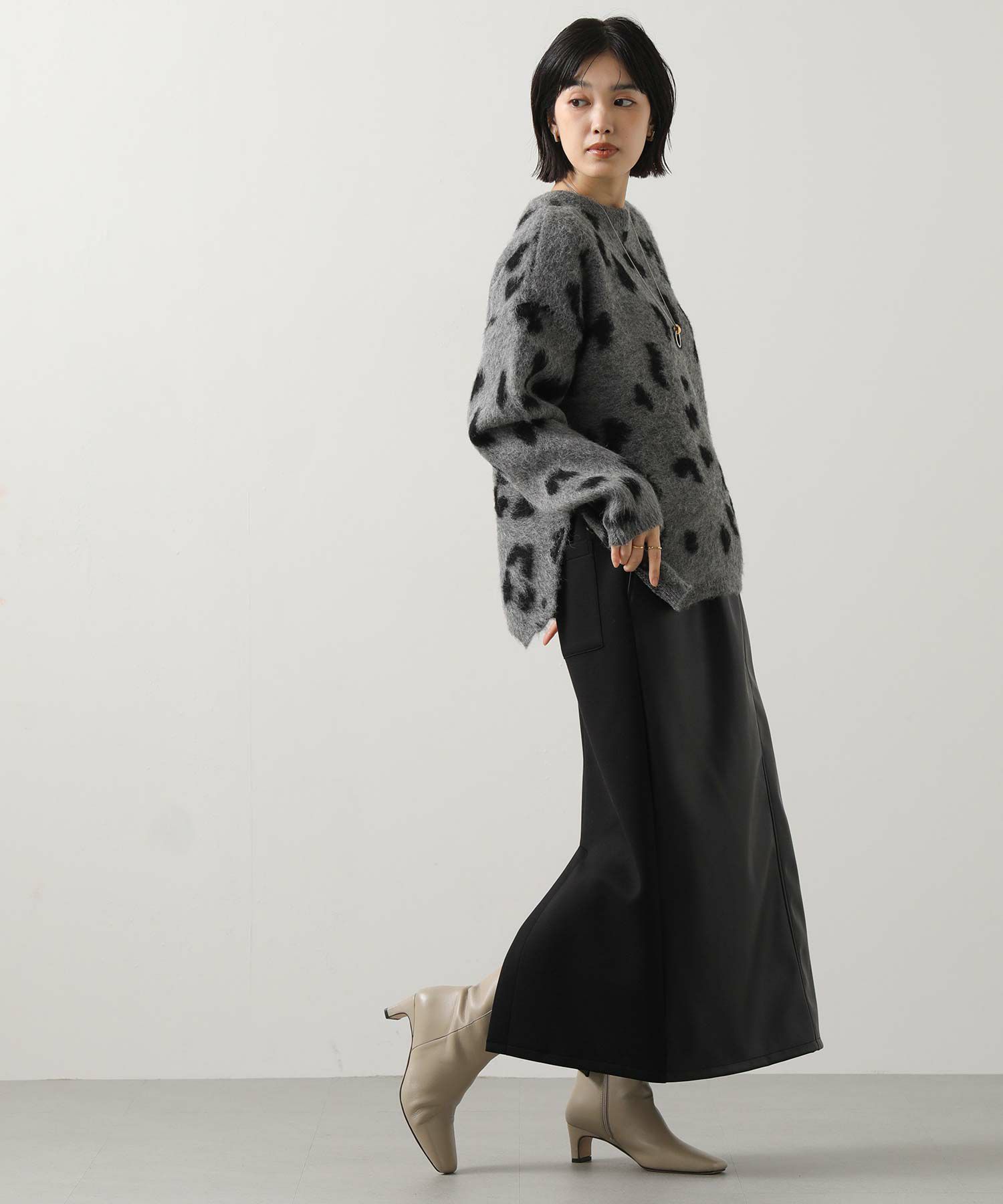 Gready Brilliantレオパードジャガードクルーネック2WAYニット