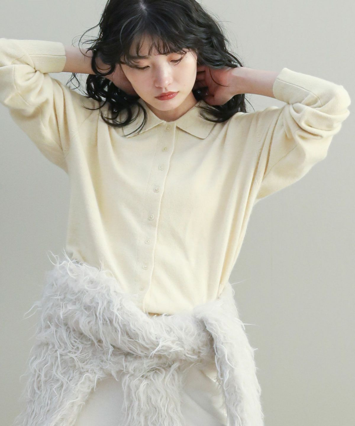 ライトベージュ