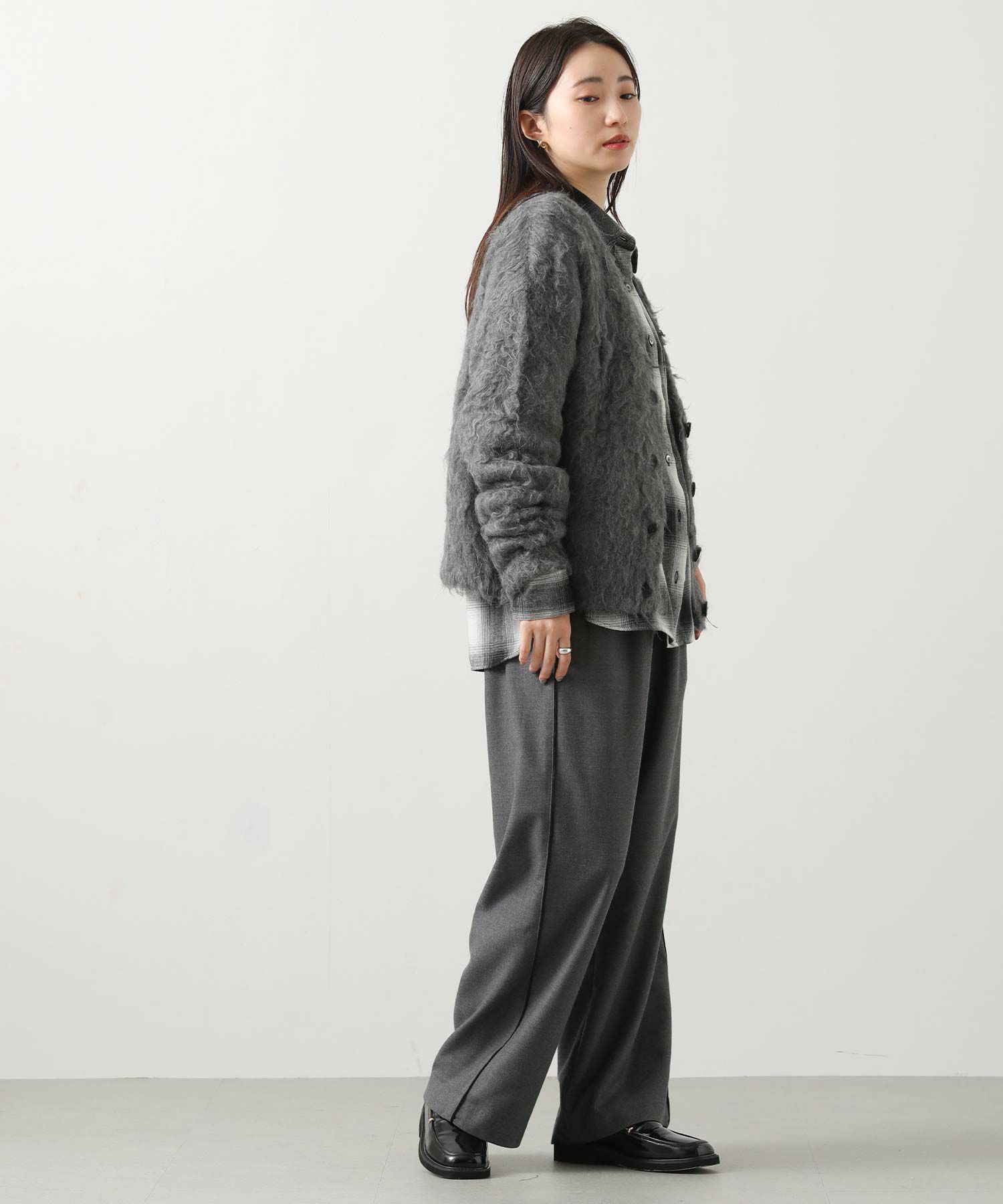 Gready BrilliantシャギーVネックニット | SEKIMIKI Online