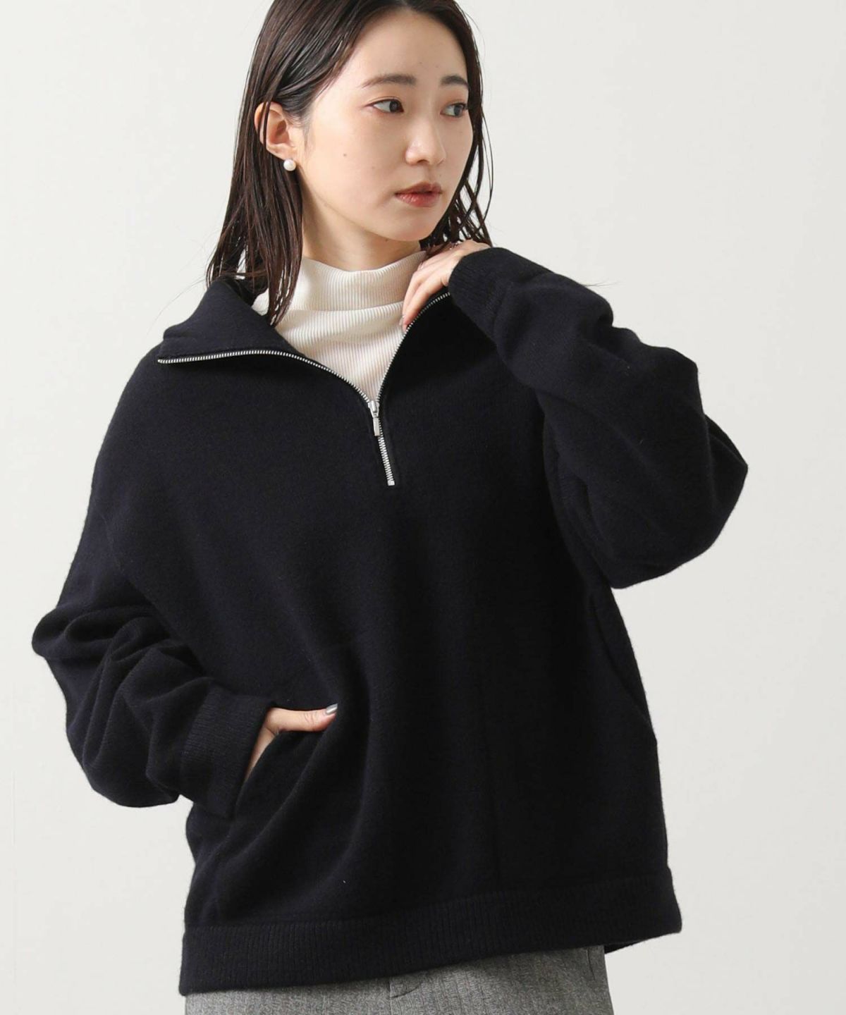 ダークネイビー