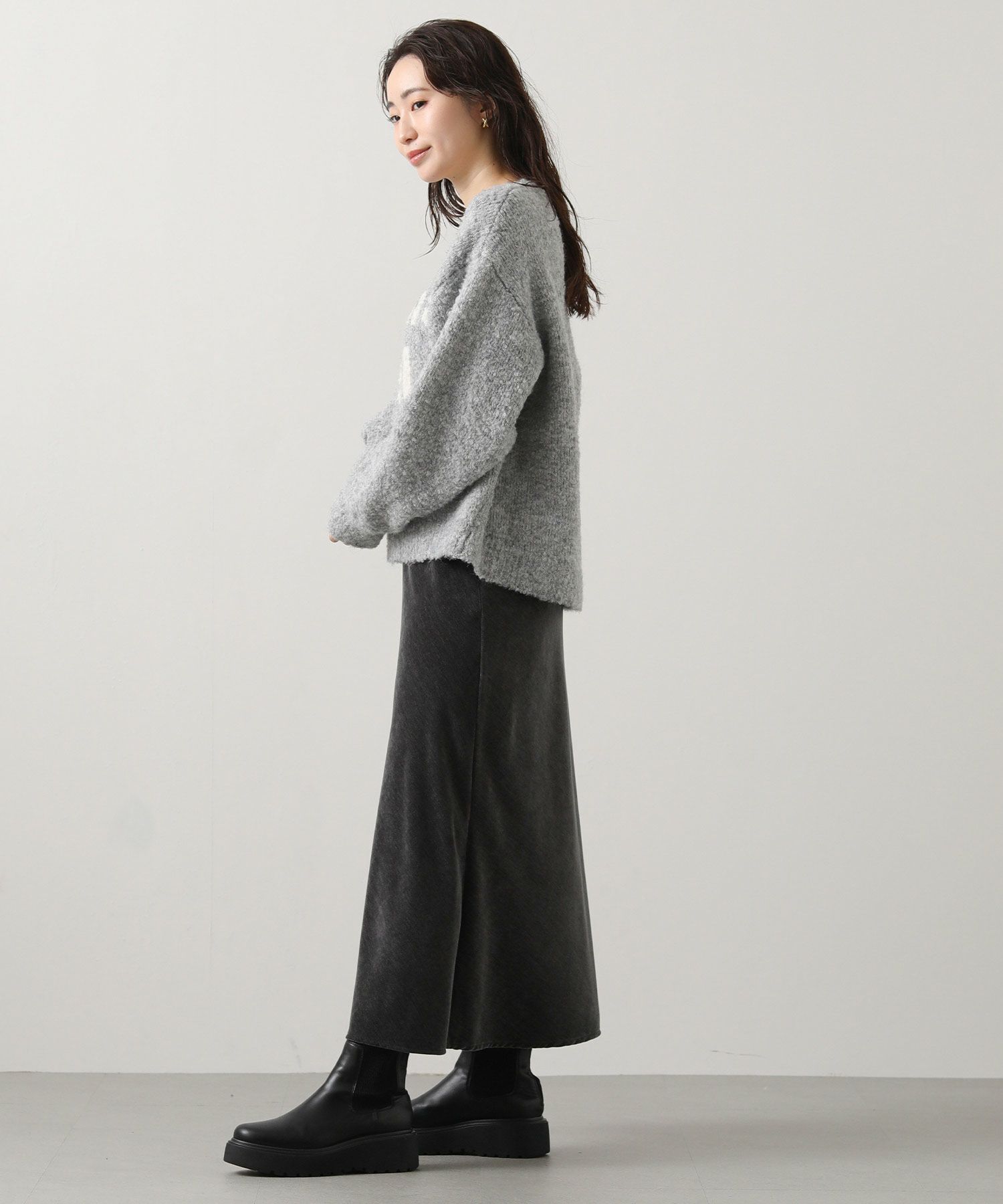 【未使用】ベロア生地レオタード　スカート付き　グレージュ Gready Brilliantベロアバイアスフレアスカート | SEKIMIKI Online